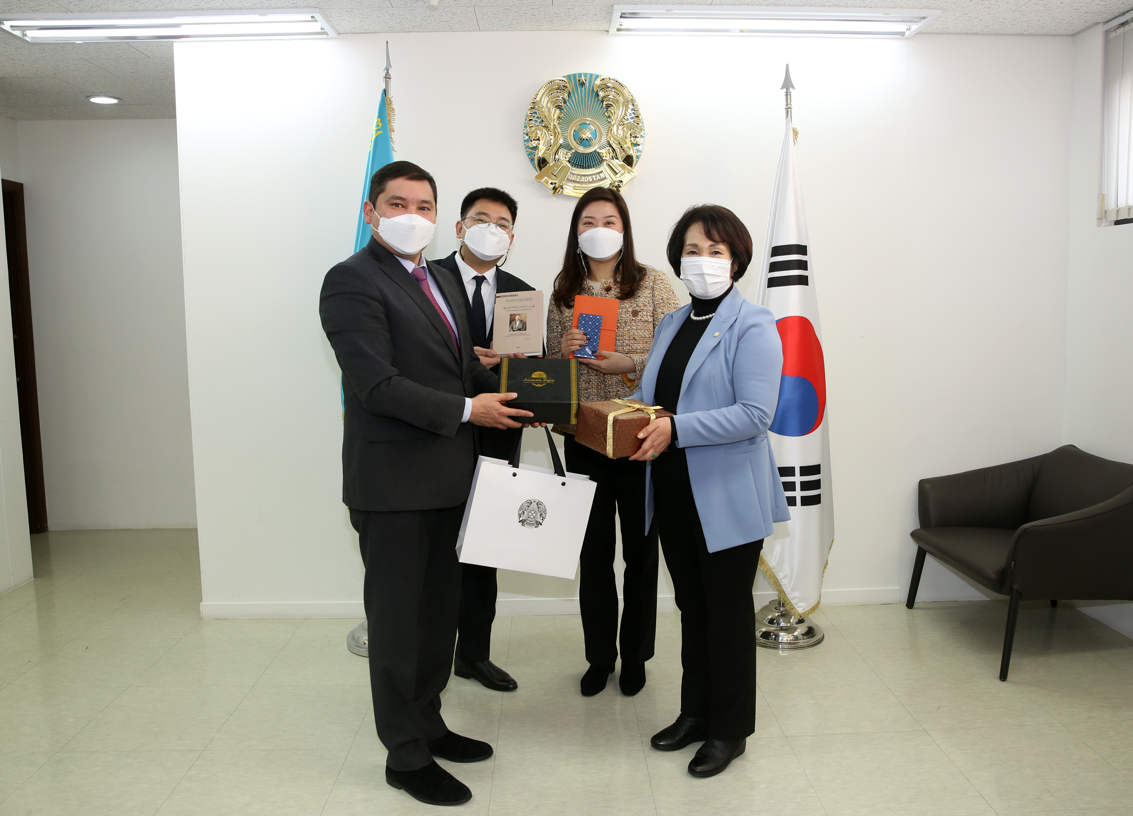 카자흐스탄 대사관 방문 3