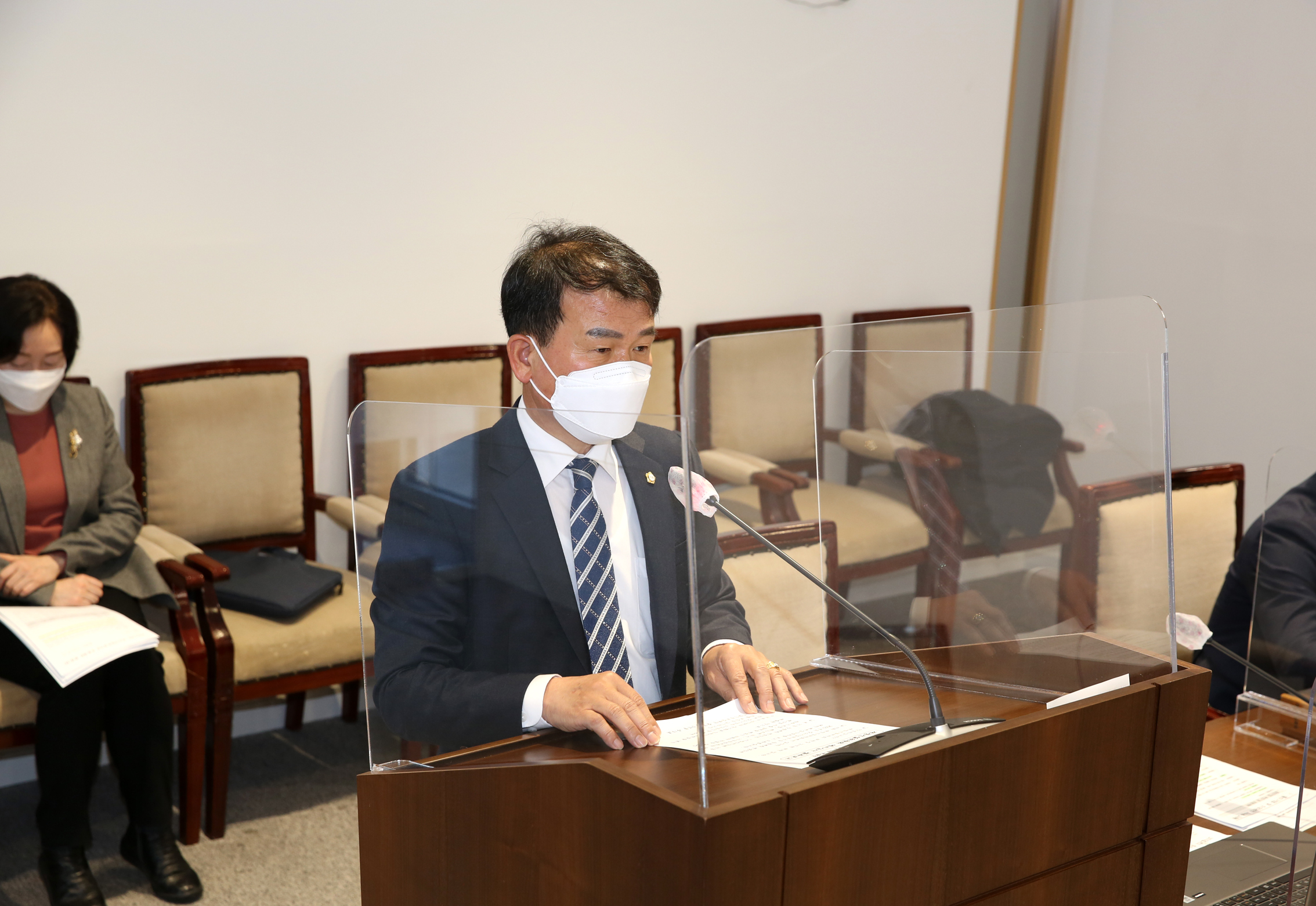 제269회 임시회 제2차 예산결산특별위원회 4