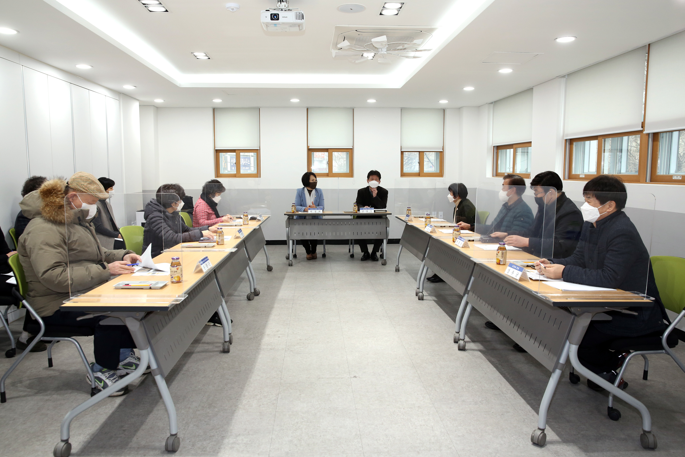 홍제2동 보도블록 교체공사 사업설명회 4