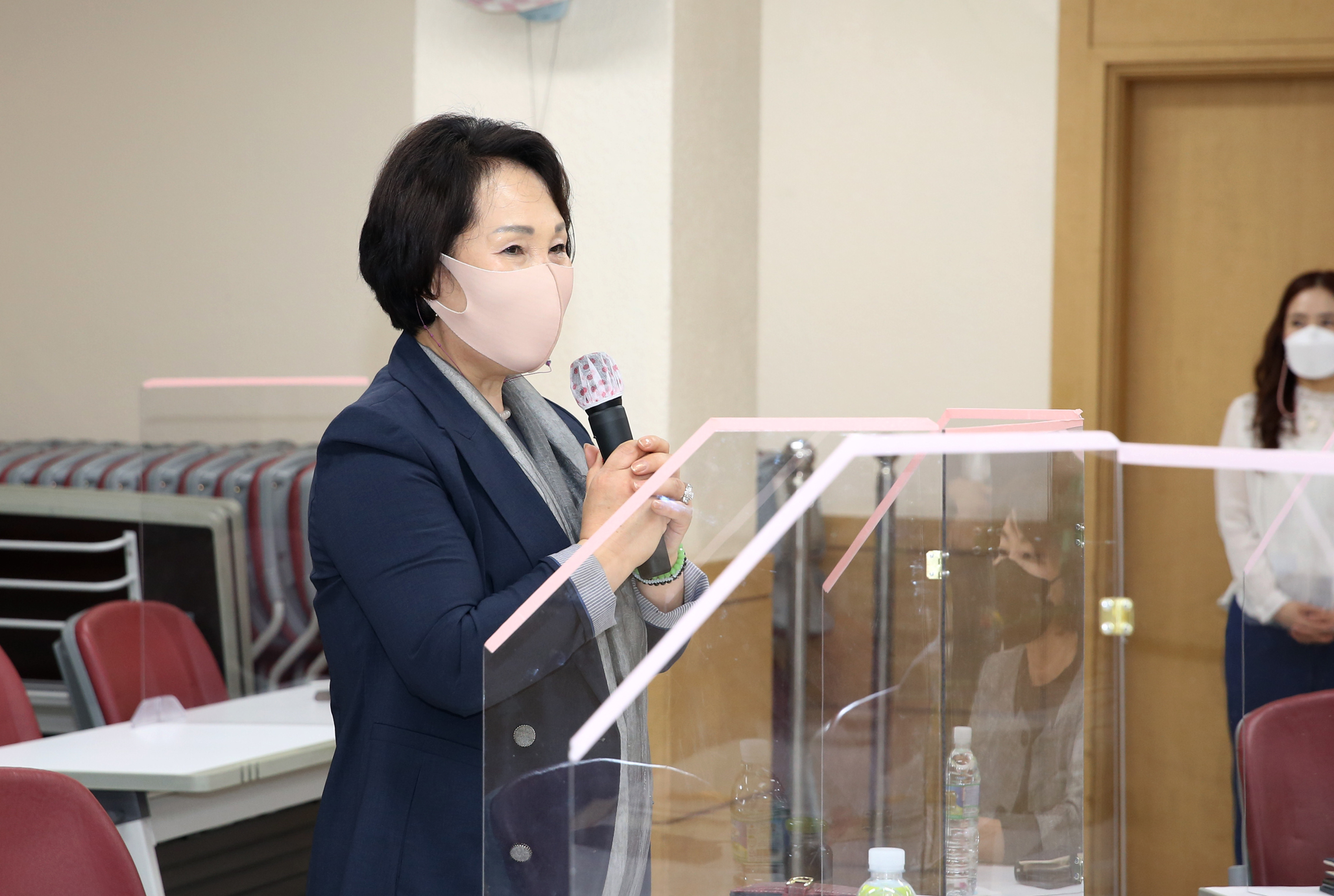 제271회 임시회 중 행정복지위원회 현장방문(서대문종합사회 복지관) 15