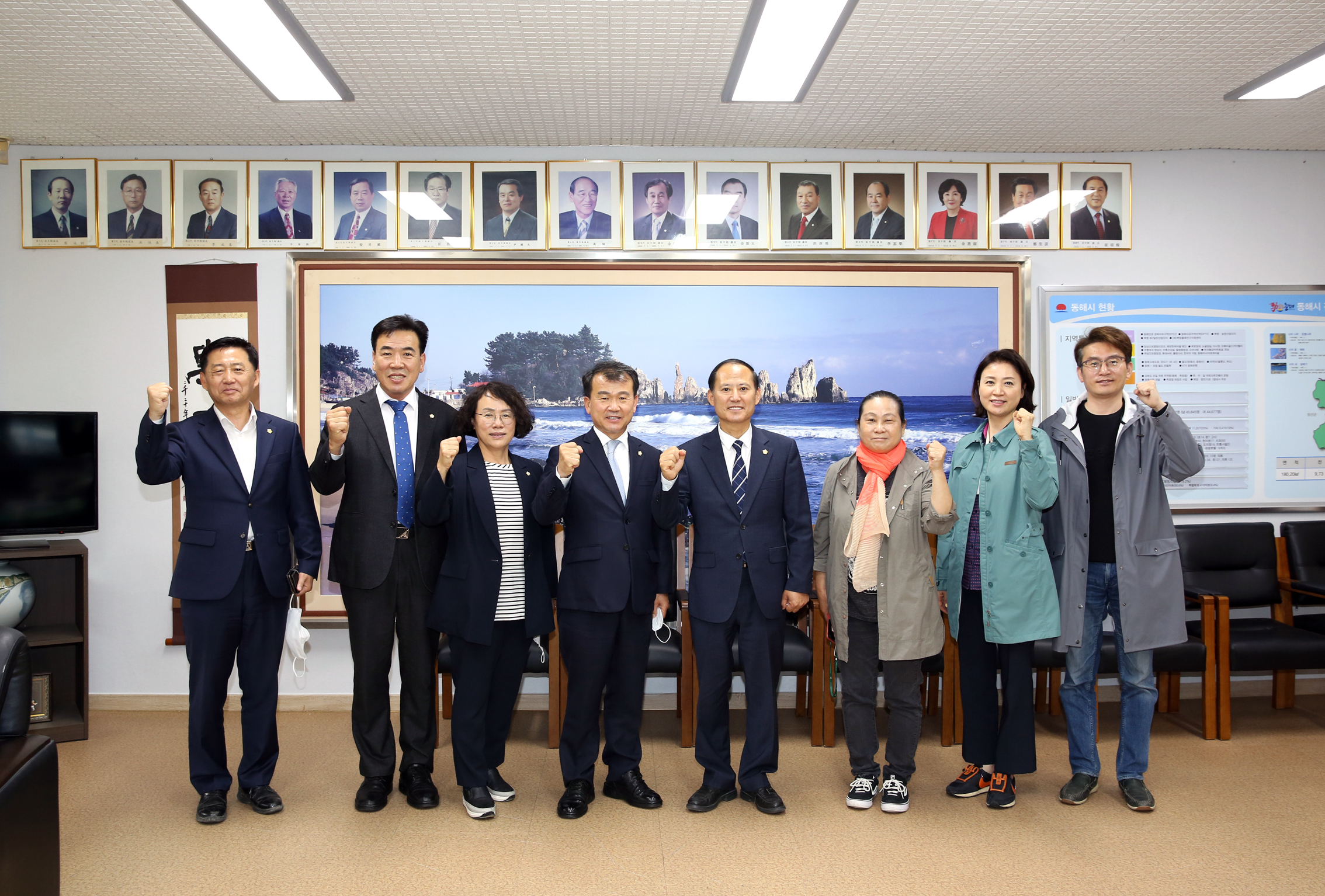동해시의회 의장단과의 차담회(재정건설위원회 비교시찰) 7
