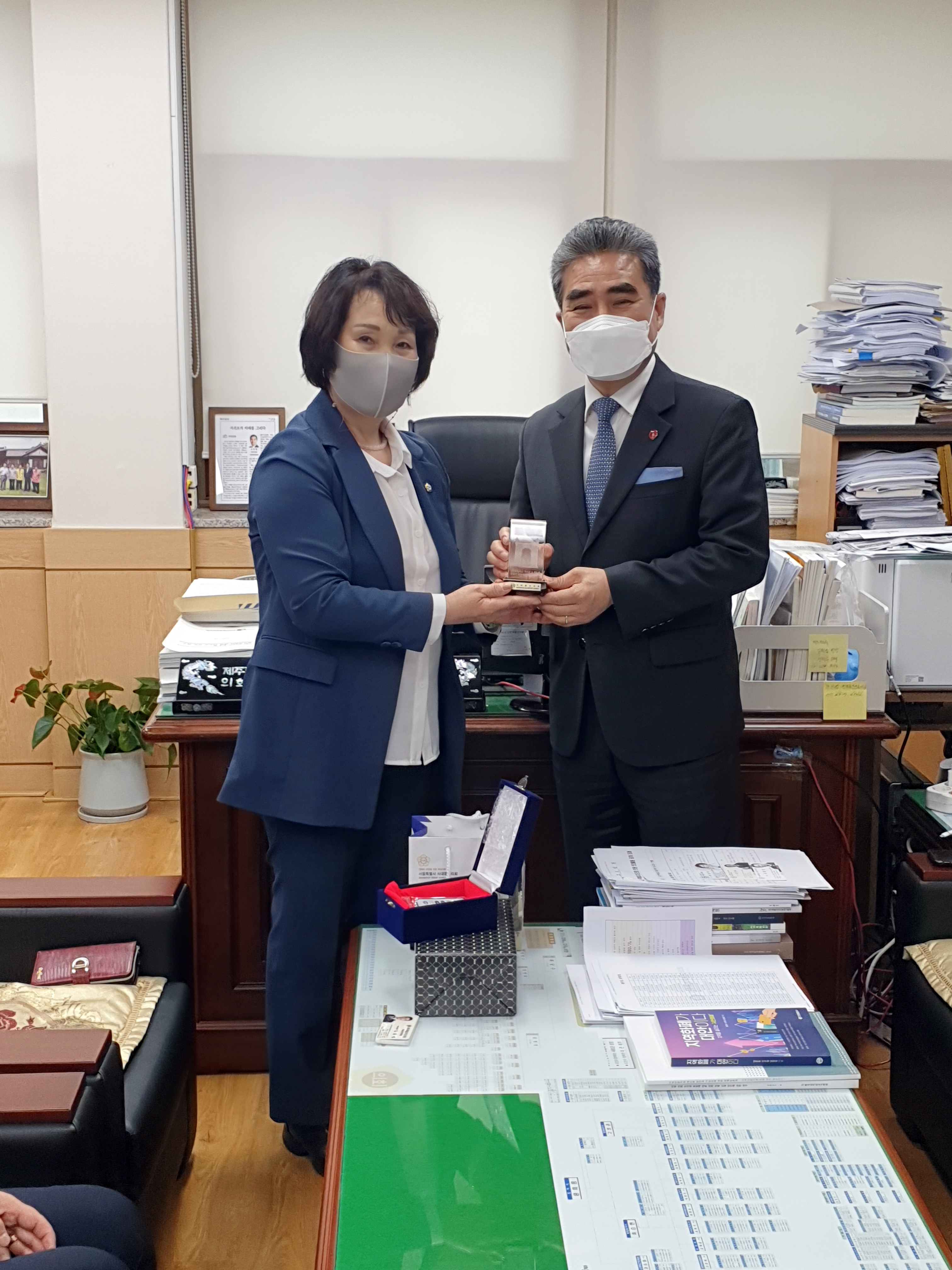 제주특별자치도의회 방문(박경희의장 자료제공) 5