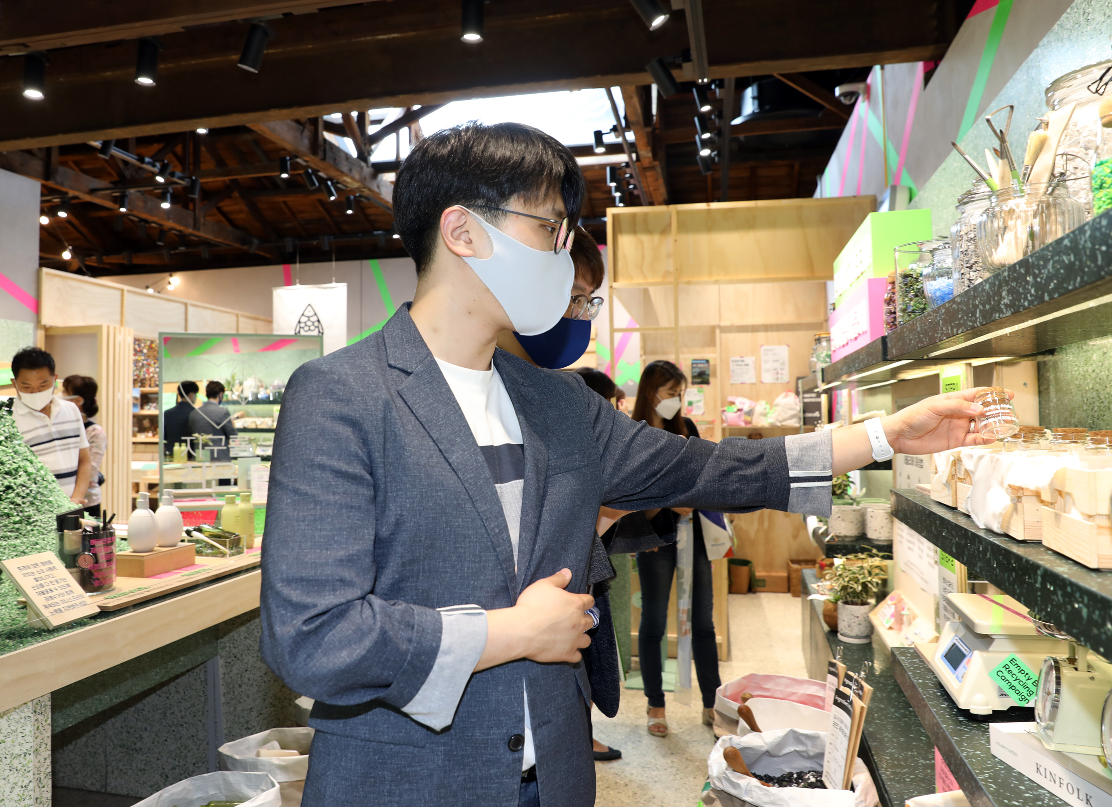 도시혁신연구회 현장방문(제로웨이스트샵-이니스프리 공병공간) 7