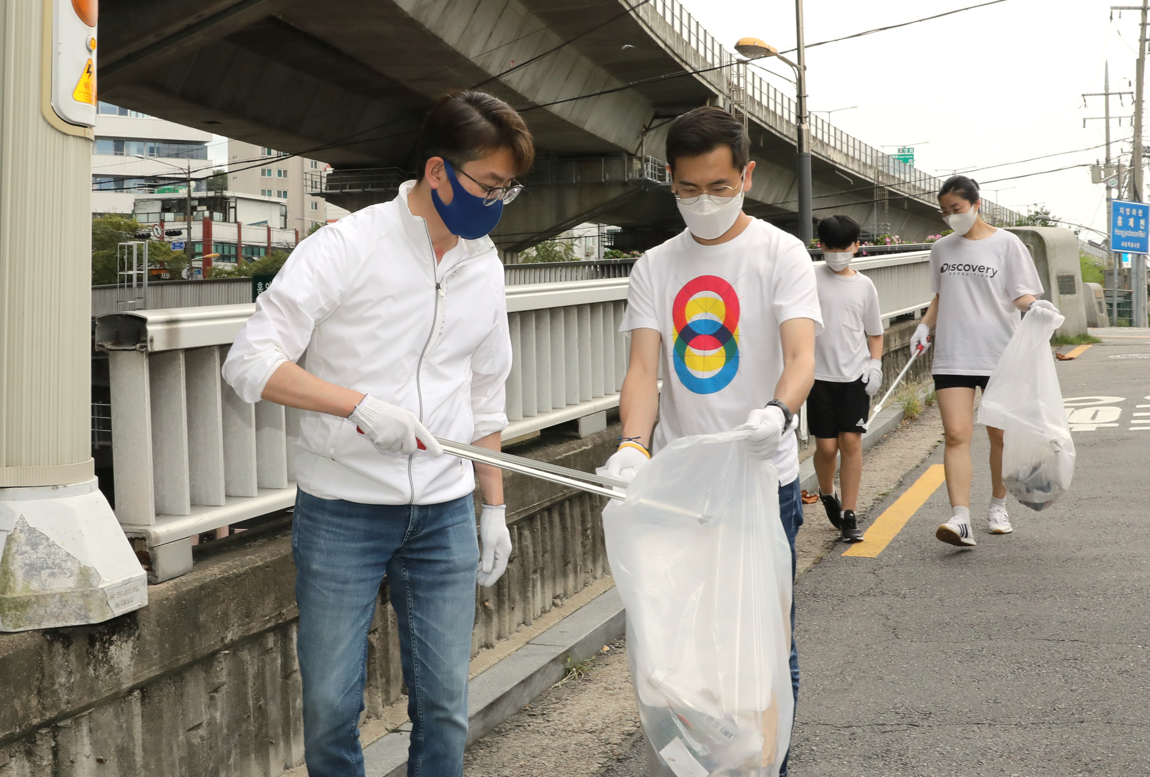 우리동네 환경정화 줍깅 캠페인 25