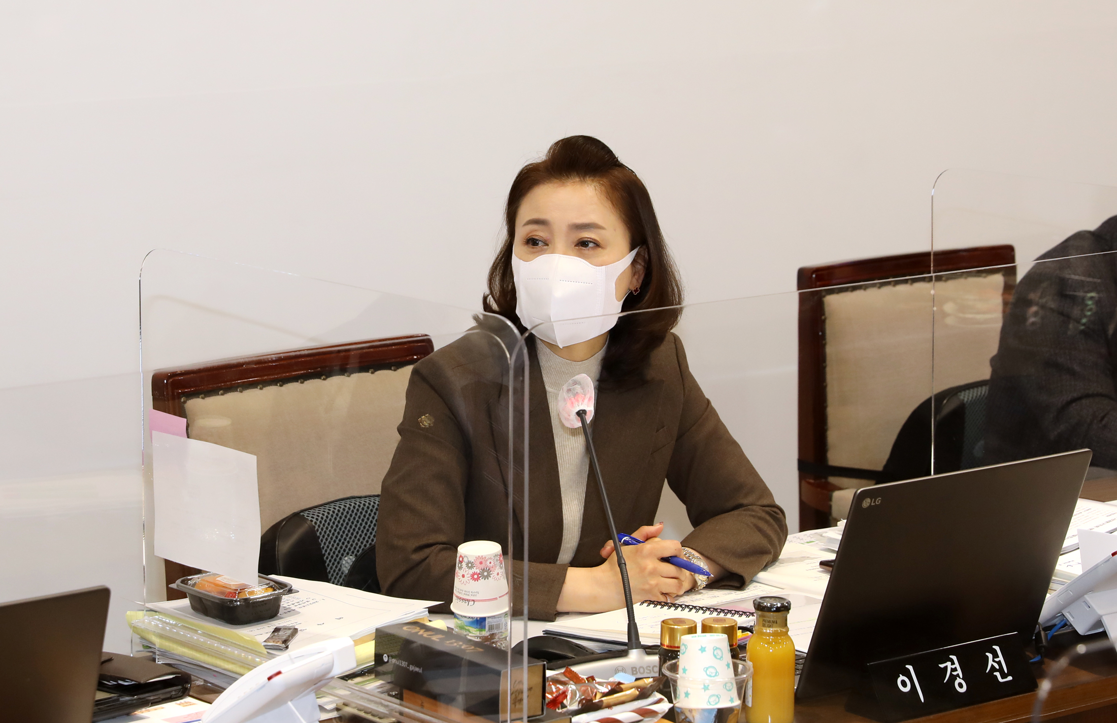 제276회 제2차 정례회 재정건설위원회 행정사무감사 강평 8