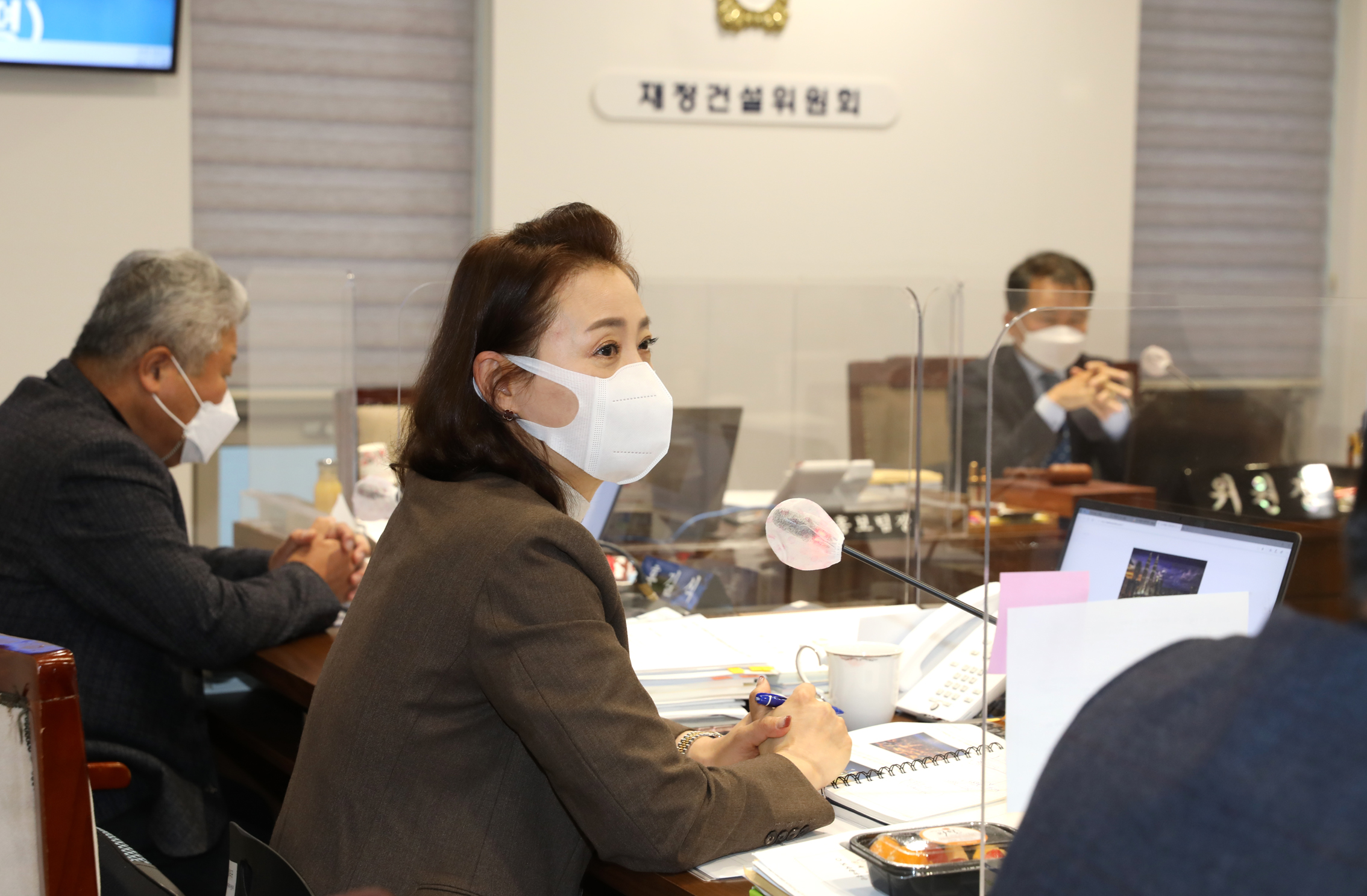 제276회 제2차 정례회 재정건설위원회 행정사무감사 강평 9