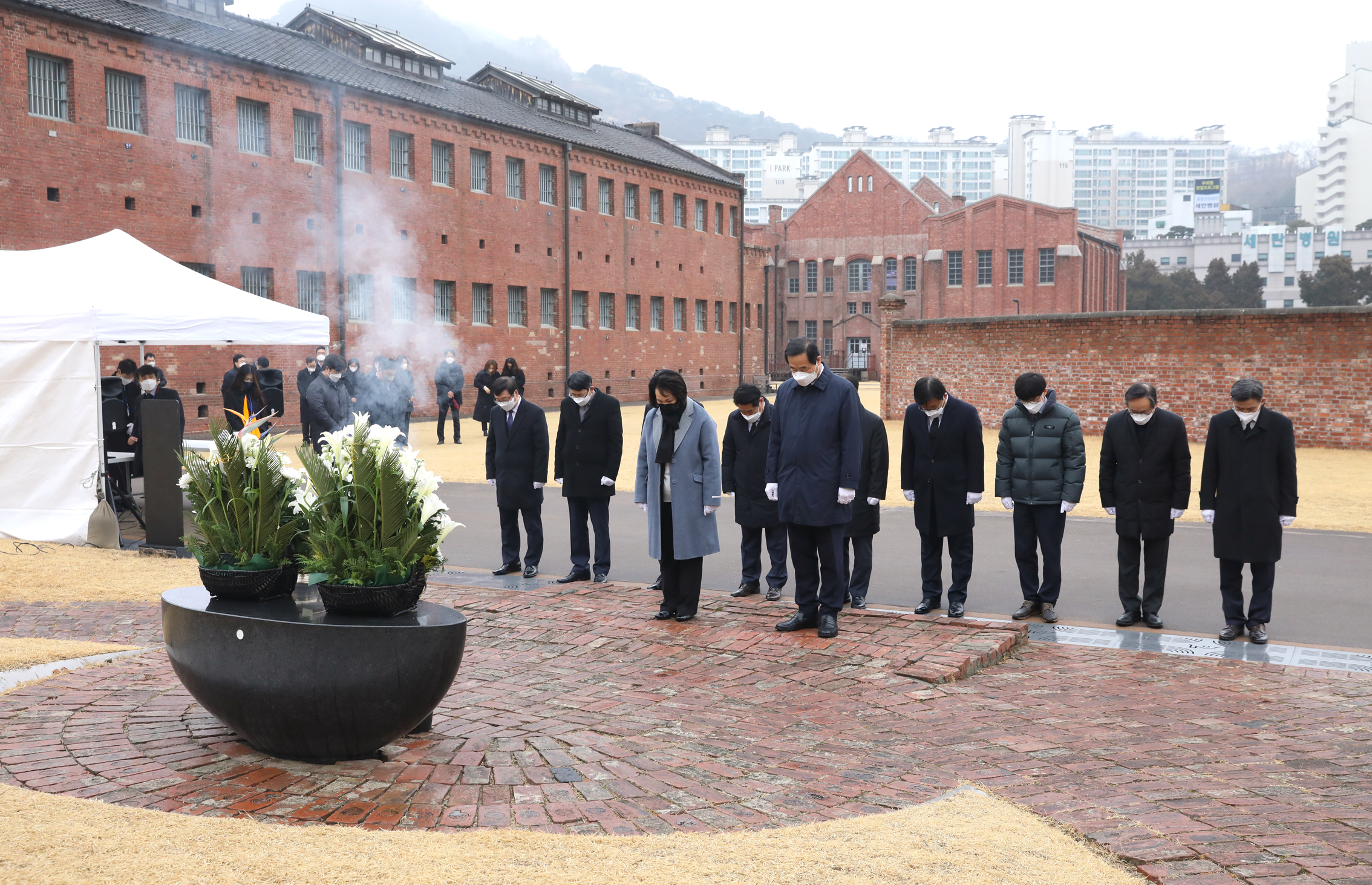 3.1절 순국선열 헌화 및 분향 7