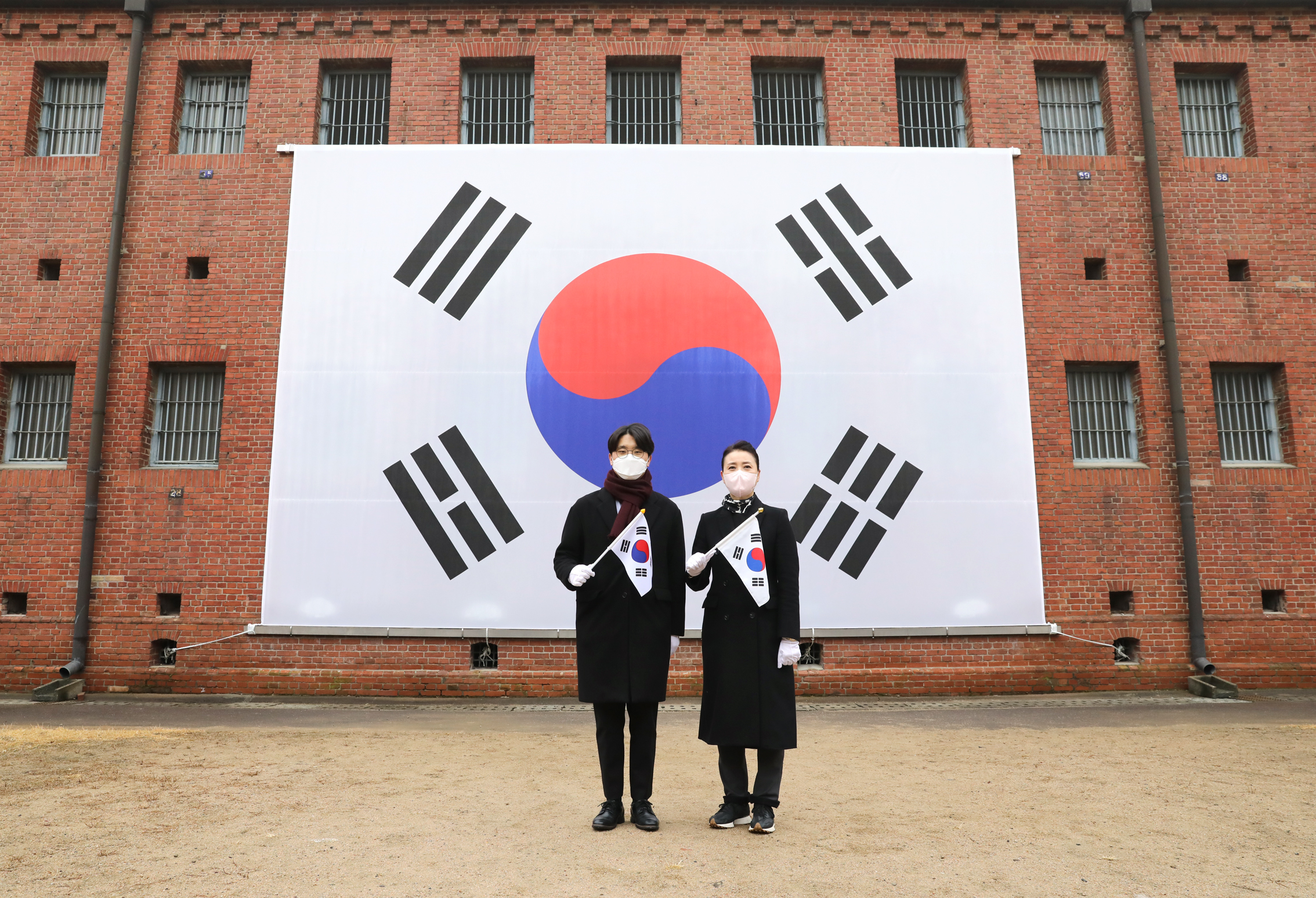 3.1절 순국선열 헌화 및 분향 17