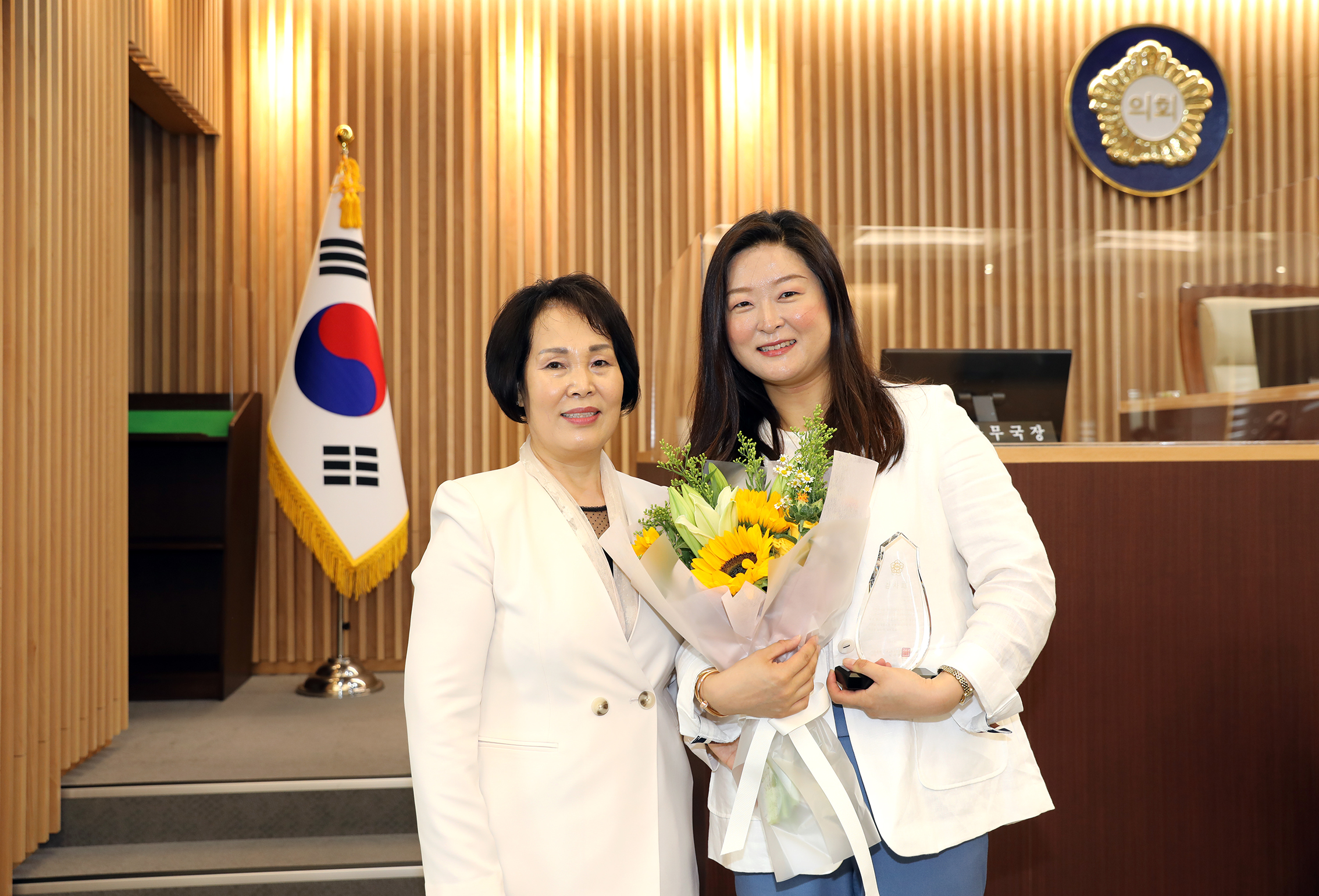 제8대의원 퇴임식 및 의장단 감사패 전달식 12