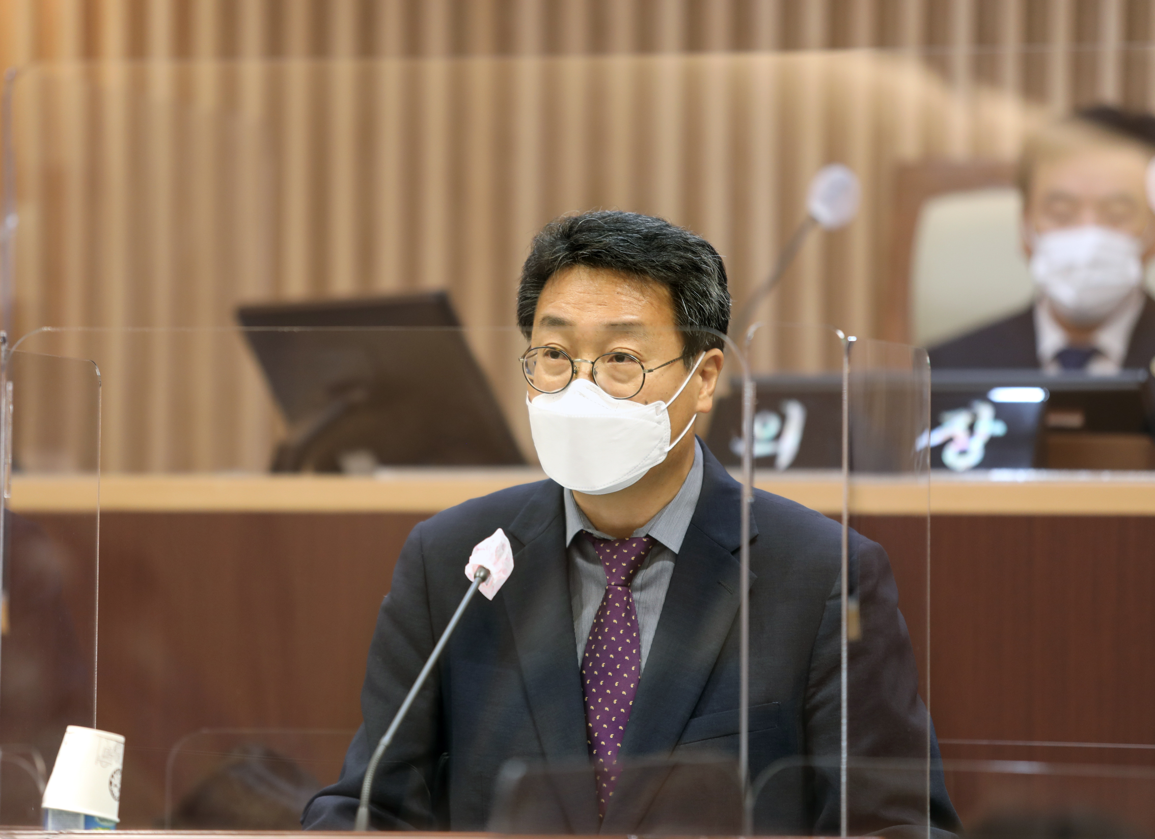 제282회 임시회 제2차 본회의 폐회식 12