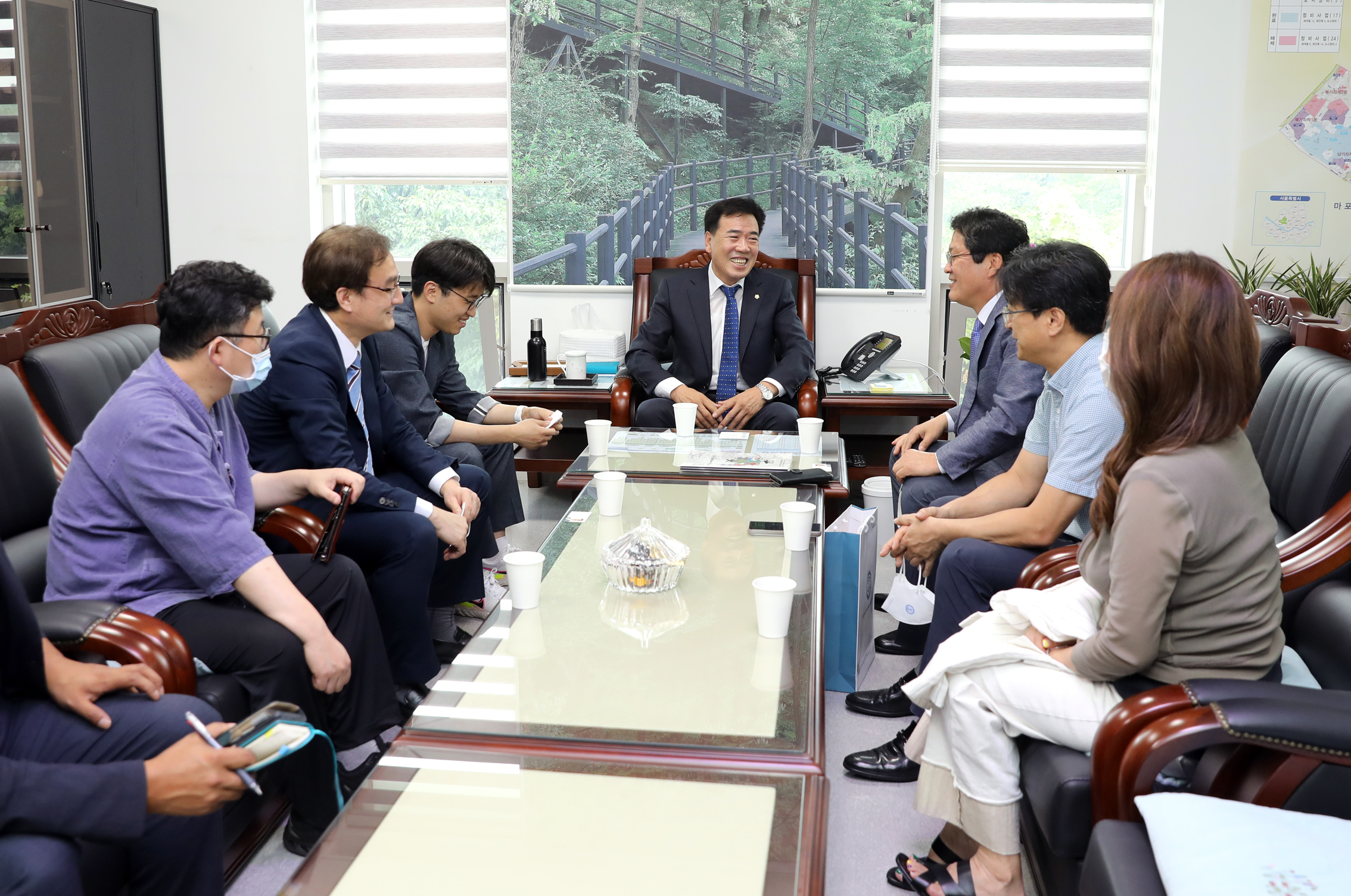인창중고등학교 교장선생님 및 관계자와의 간담회 1