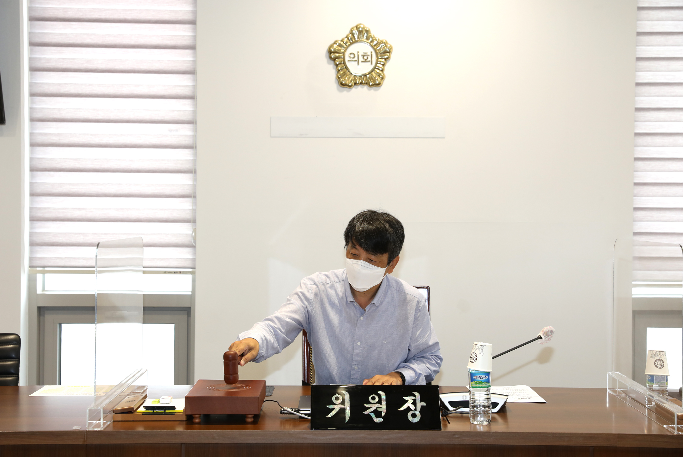 의원연구단체 심의위원회 신규위원 위촉식 12