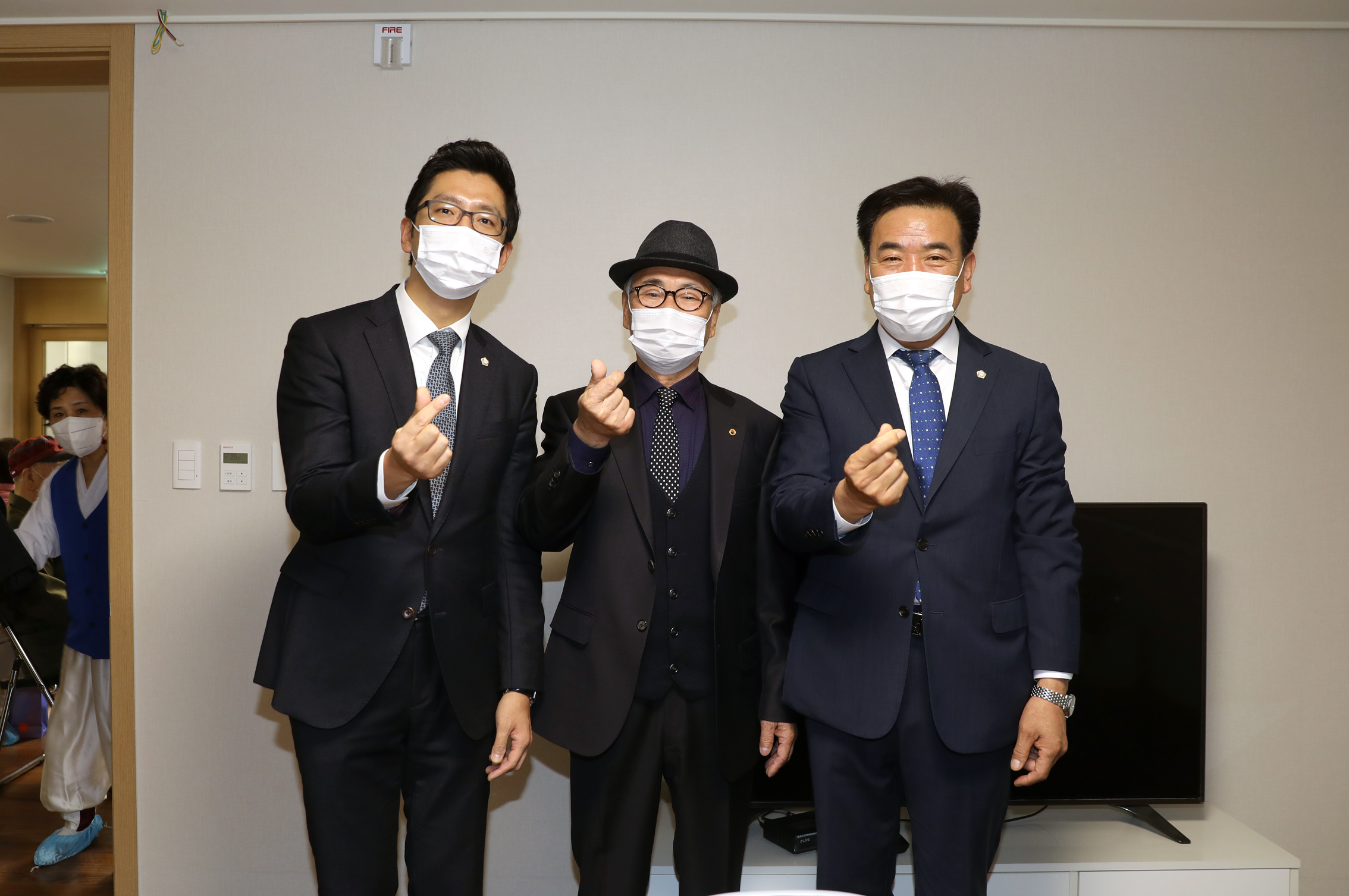DMC센트럴아이파크 경로당 개소식 7