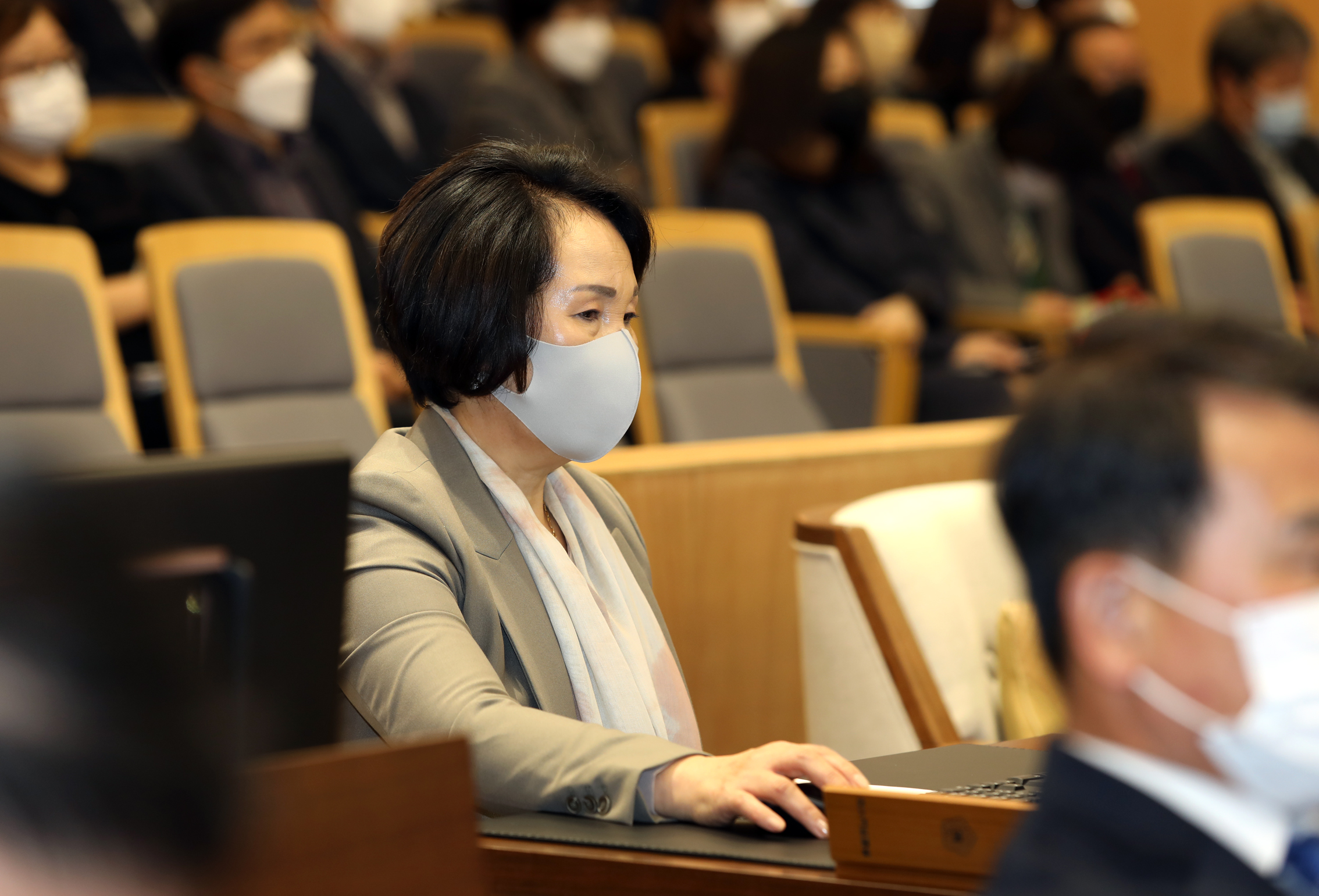 제284회 임시회 제2차 본회의 폐회식 17