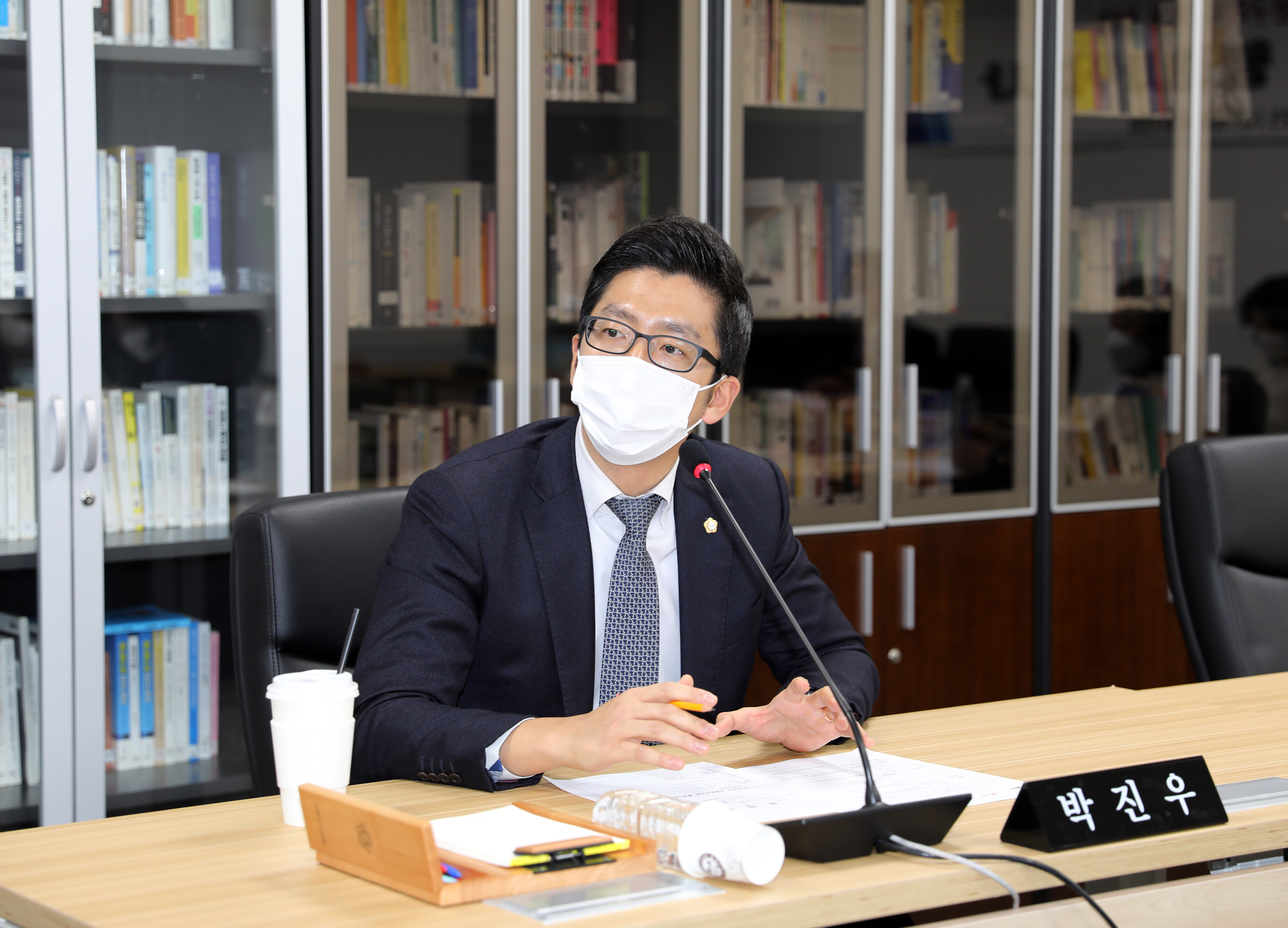 제285회 제2차 정례회 의회운영위원회 행정사무감사(개별감사,질의 답변,강평) 11