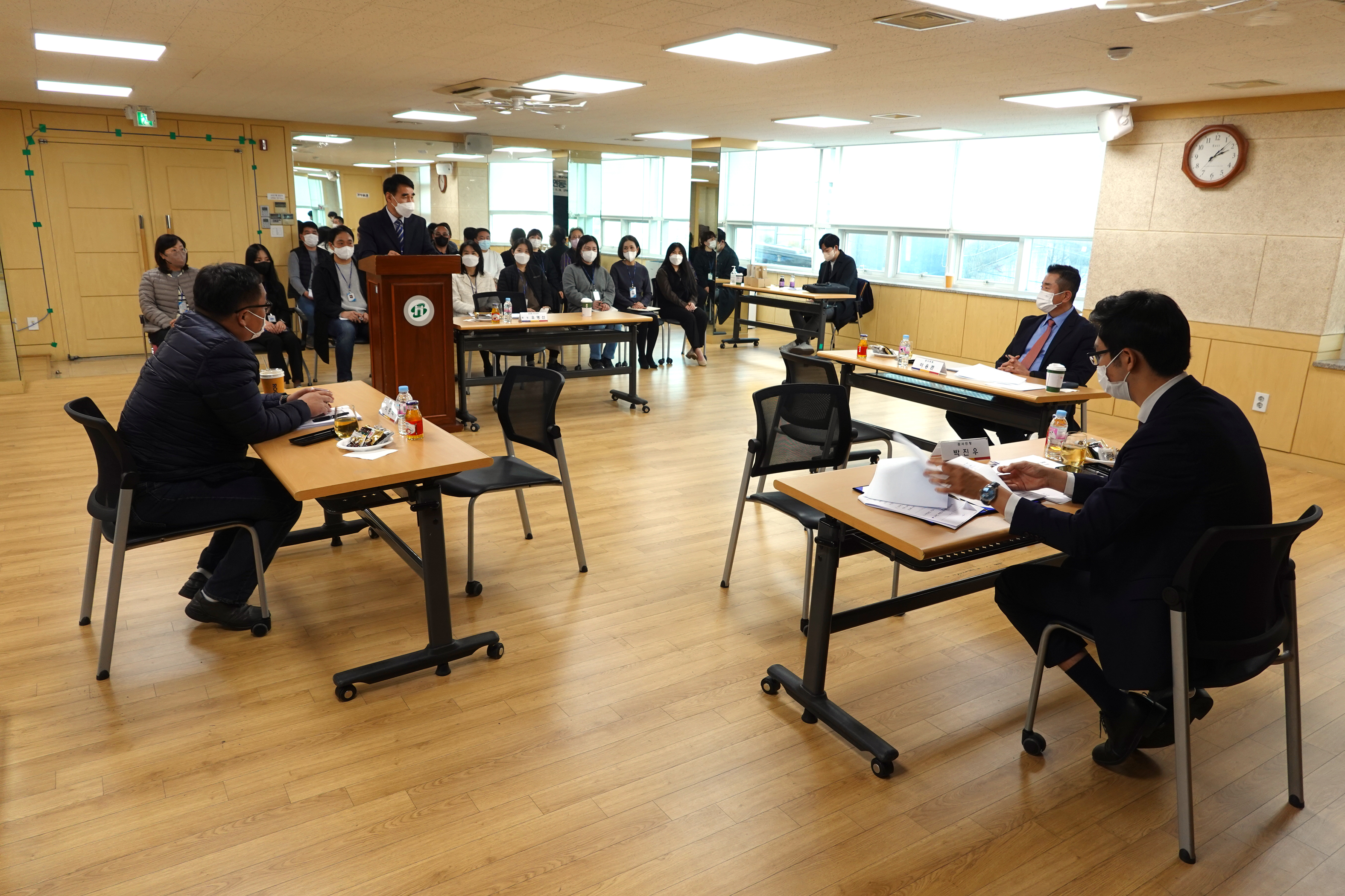 제285회 제2차 정례회 행정복지위원회 행정사무감사-천연동 주민센터 감사 1반 15