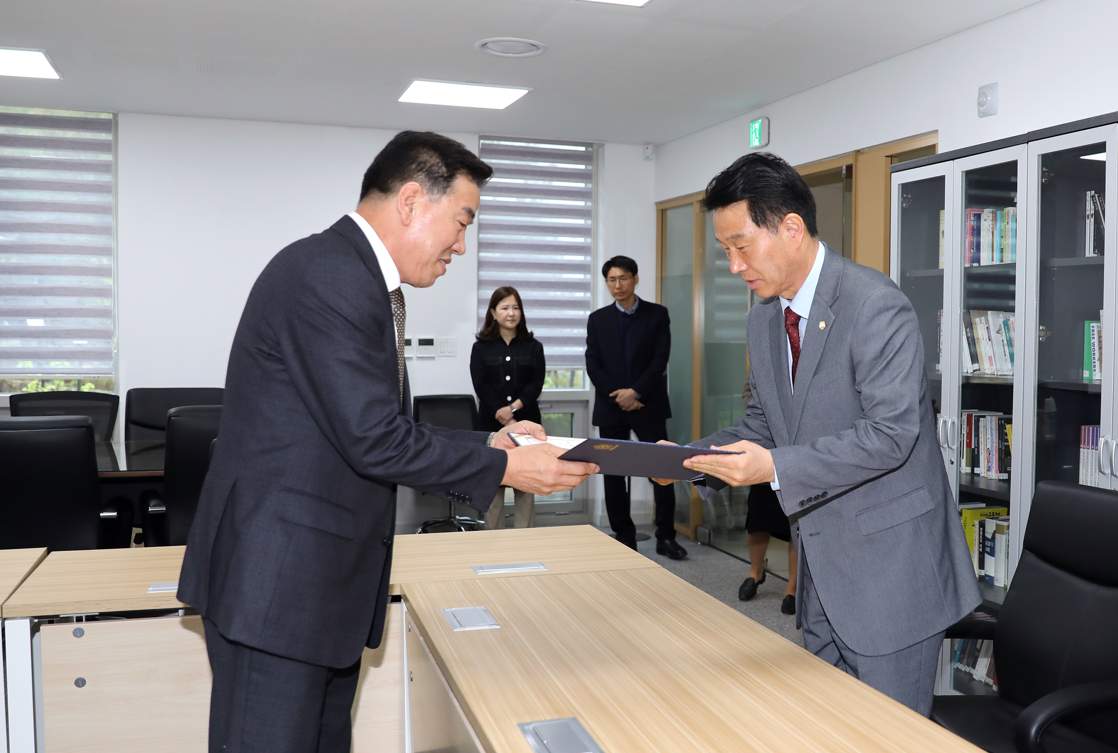 2022 회계연도 결산검사위원 위촉식 4