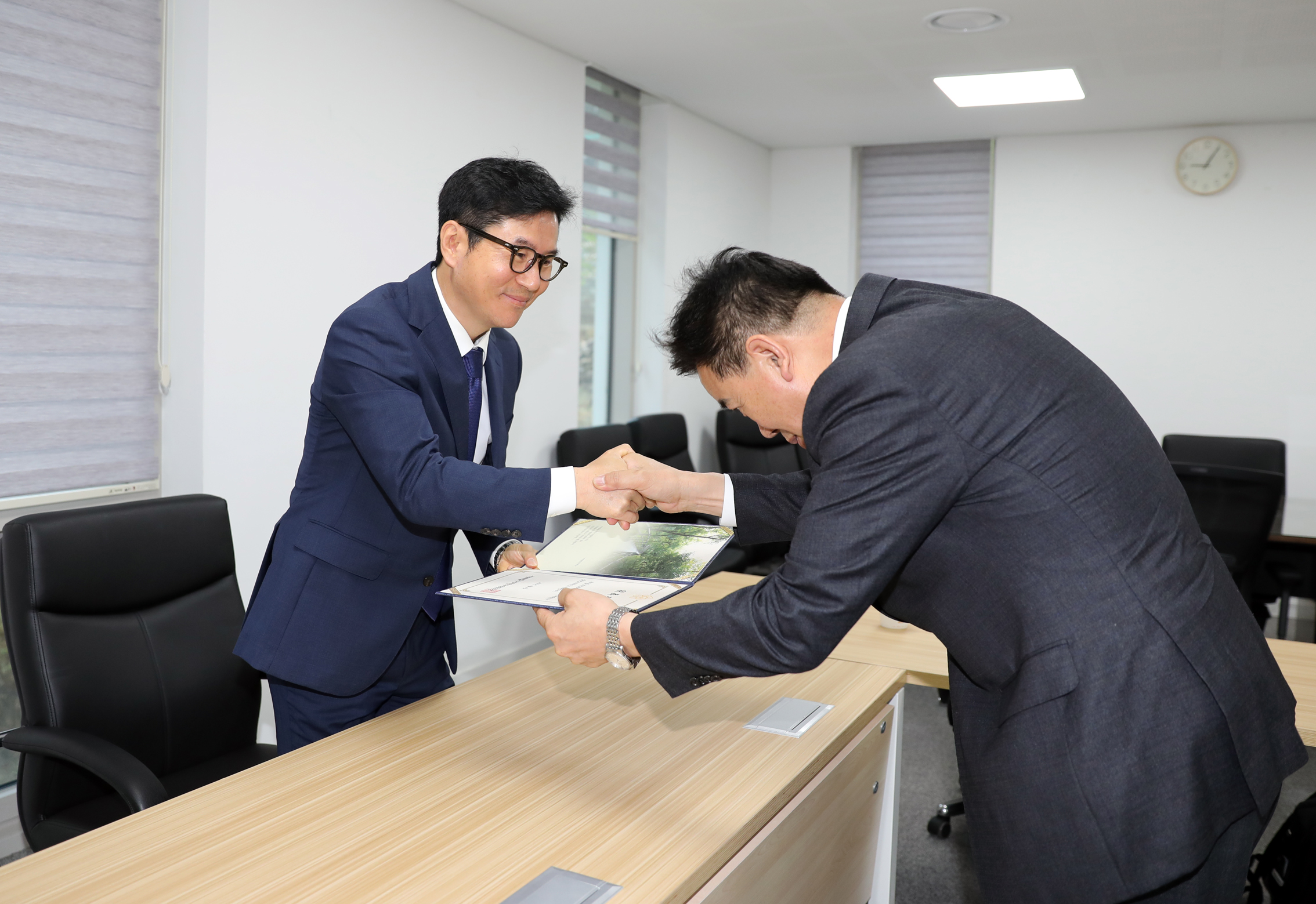 2022 회계연도 결산검사위원 위촉식 9