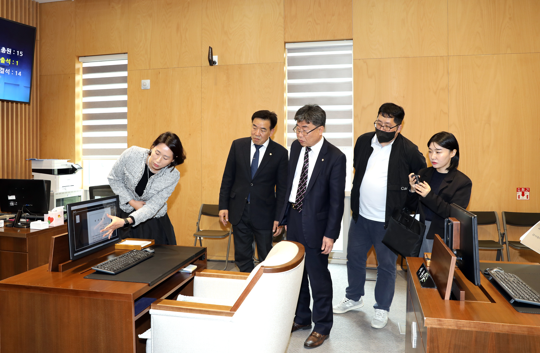부산시 동래구의회 신청사건립 벤치마킹 방문 5