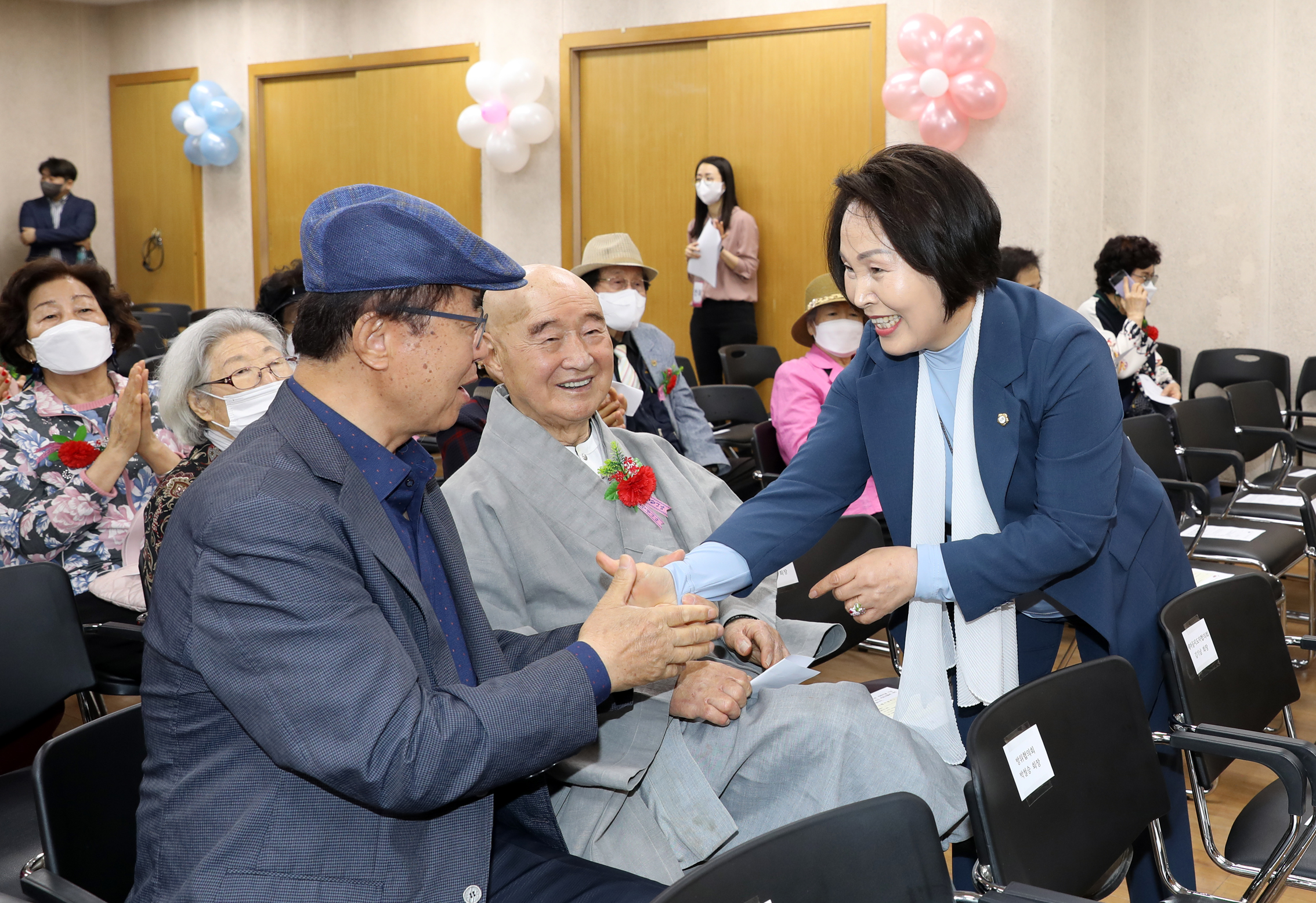제51회 어버이날 행사 - 홍제1동 홍광교회 16