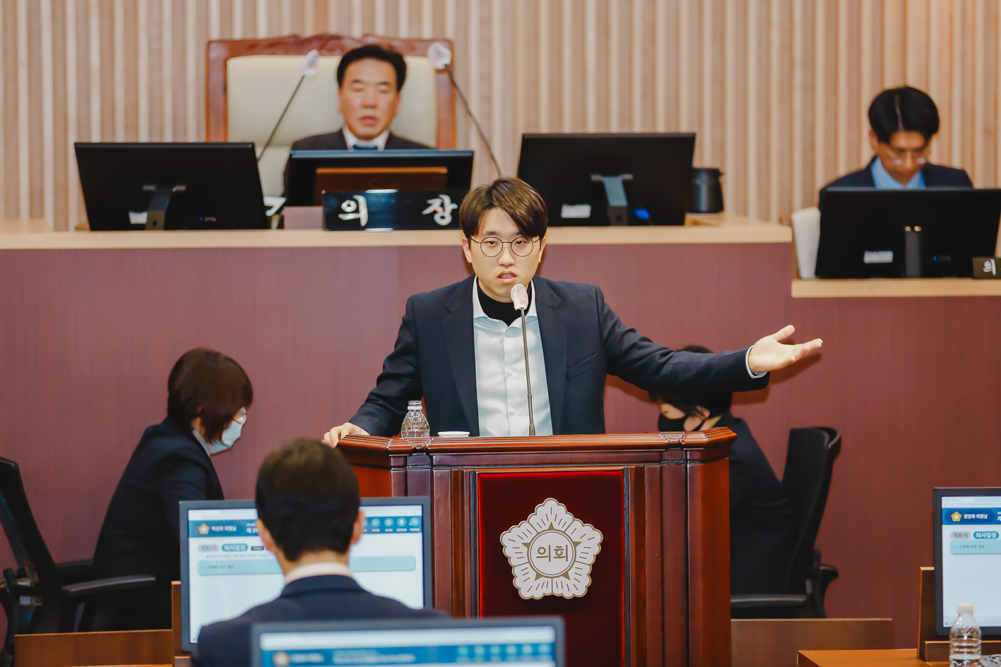 제295회 제2차 정례회 제2차 본회의(구정질문) 31