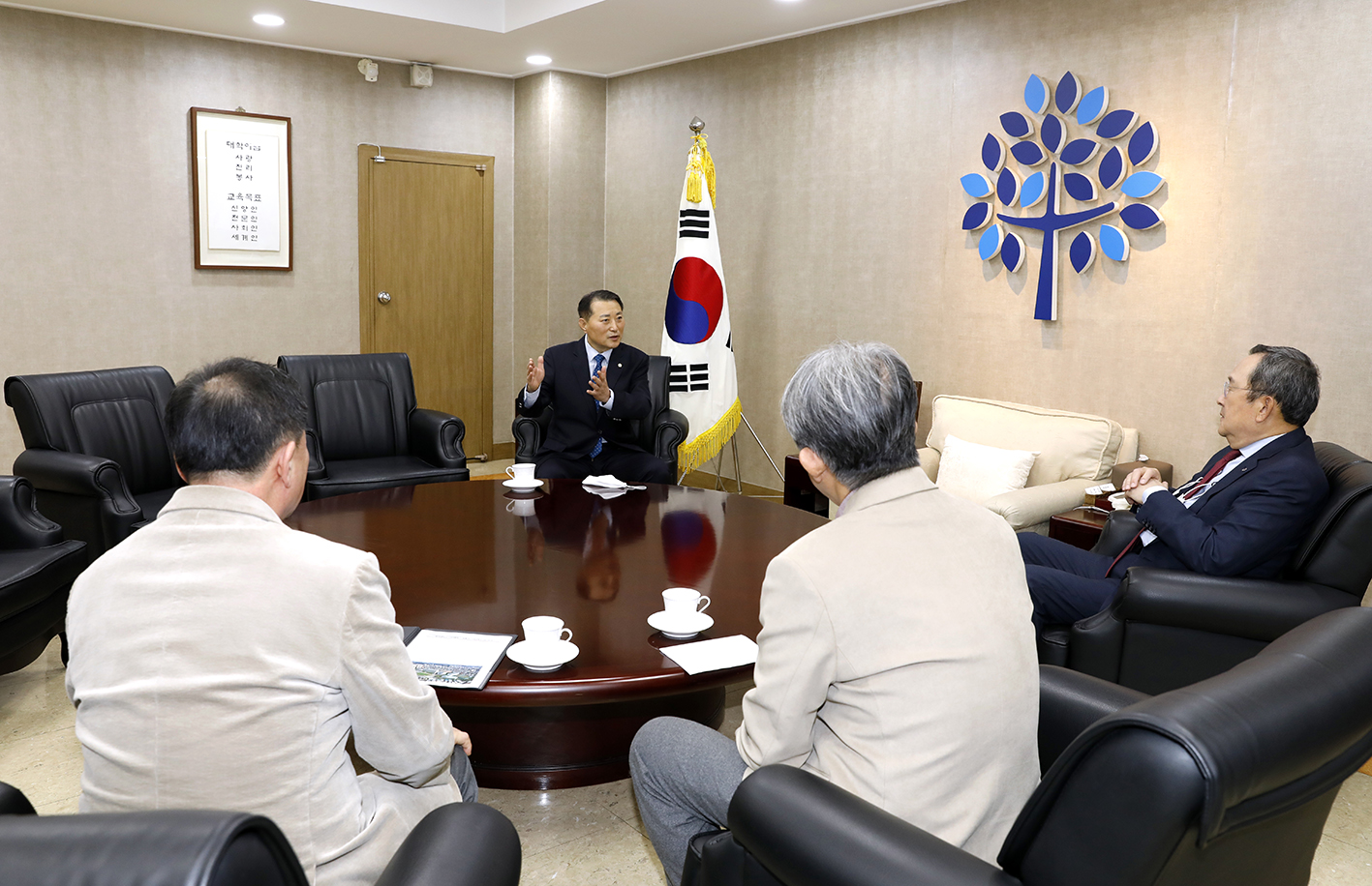 명지대학교 총장님과의 간담회 6