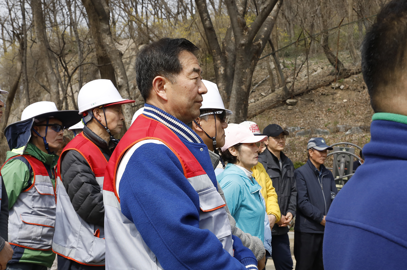 제79회 식목일기념 나무심기 행사 8