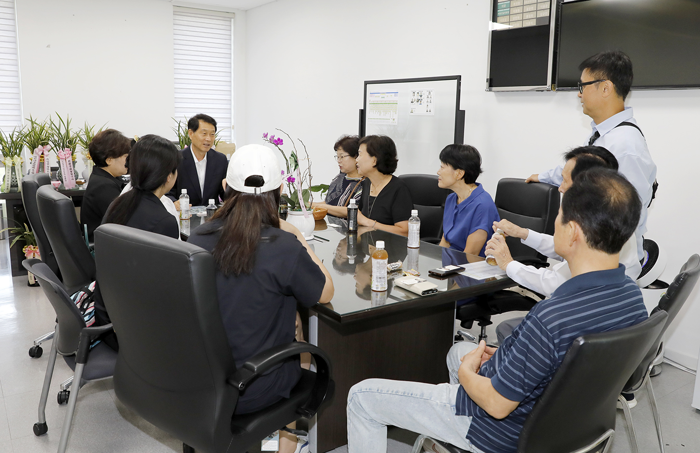 신촌동 직능단체 회장단과의 간담회 3