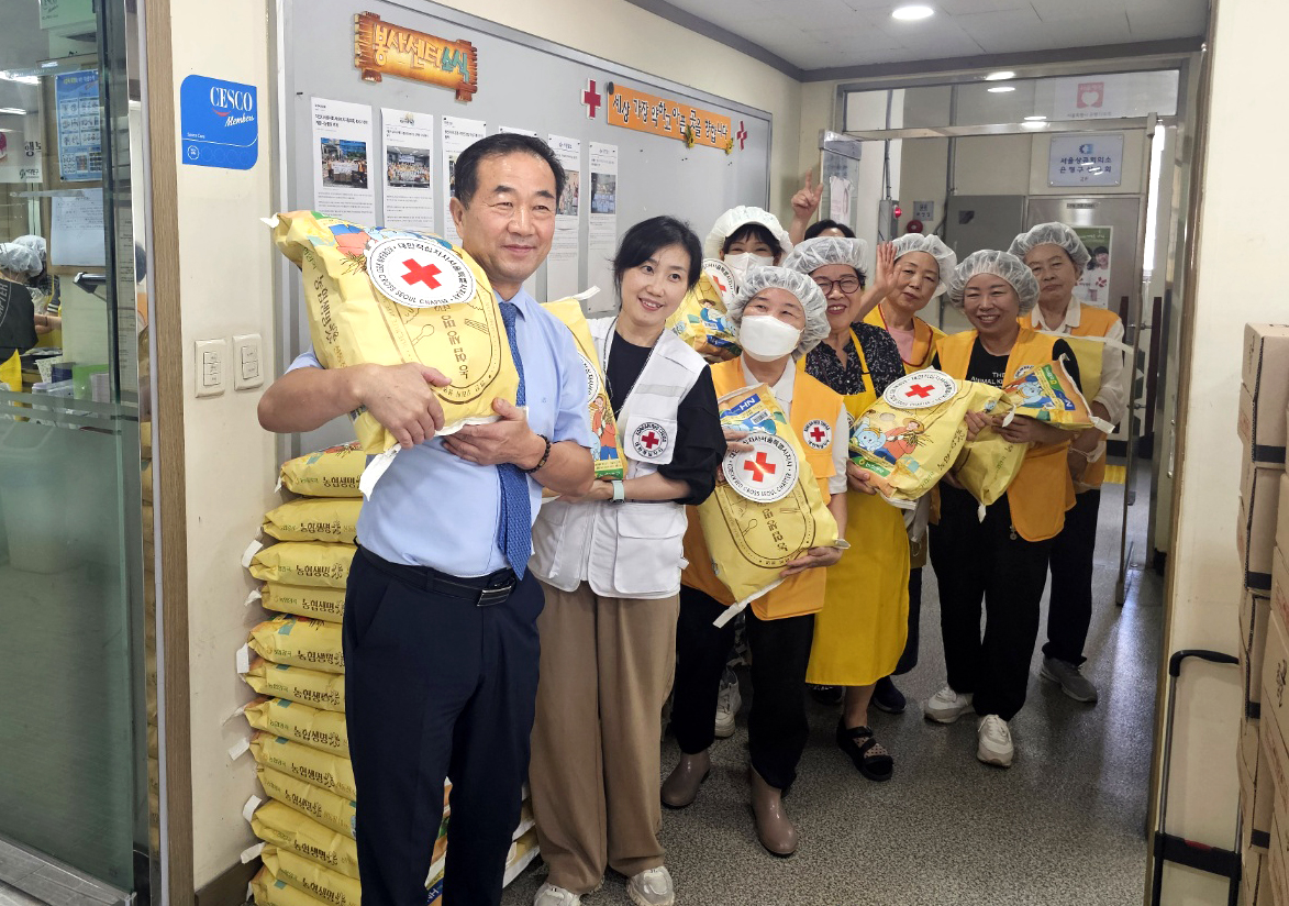 적십자사 봉사회와 함께하는 추석맞이 먹거리 나눔행사 4