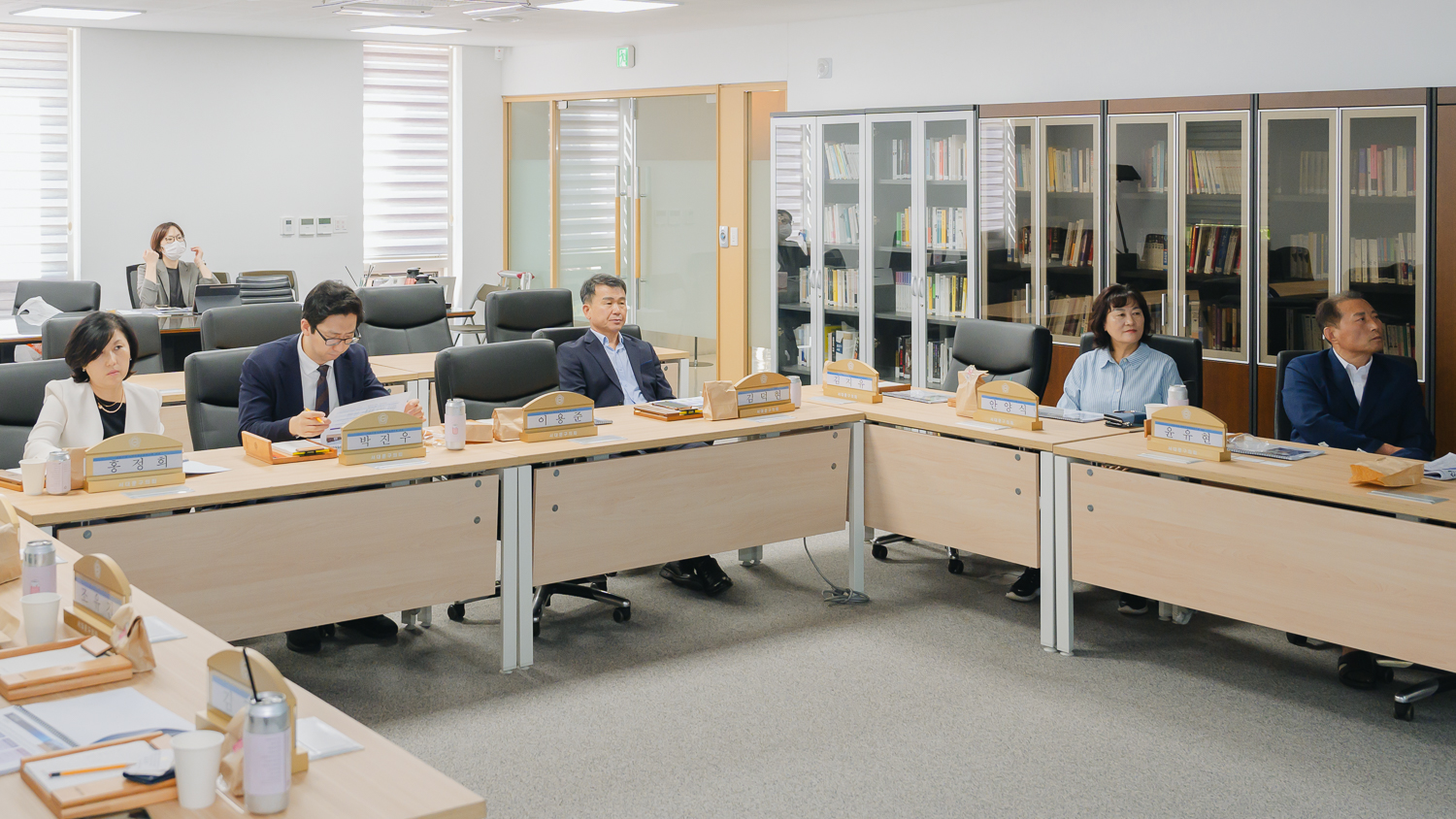 전통시장·지역축제진흥연구회 연구용역 중간보고회 10