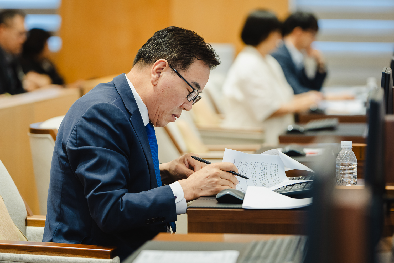 제303회 임시회 제2차 본회의 6