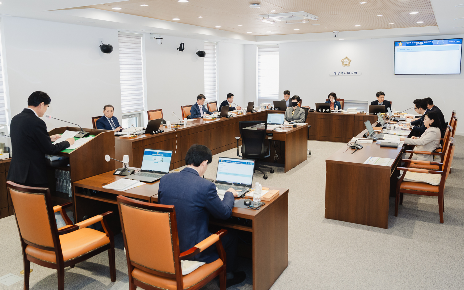[행정복지위원회] 제304회 제2차 정례회 (구정업무보고·조례안 등 안건심사) 9