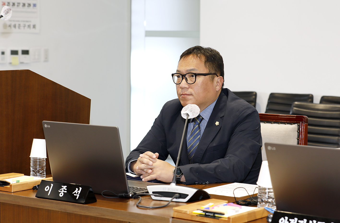 제304회 제2차 정례회 제4차 재정건설위원회(조례안 등 안건심사) 4