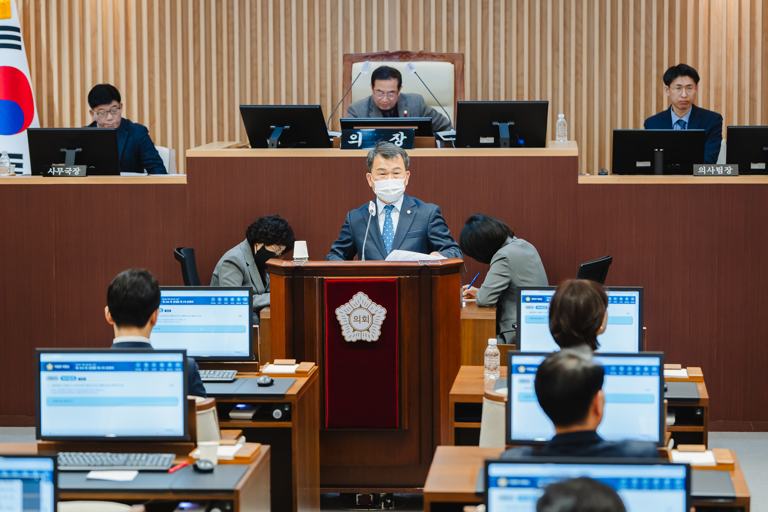 제304회 제2차 정례회 제3차 본회의 (구정질문) 7