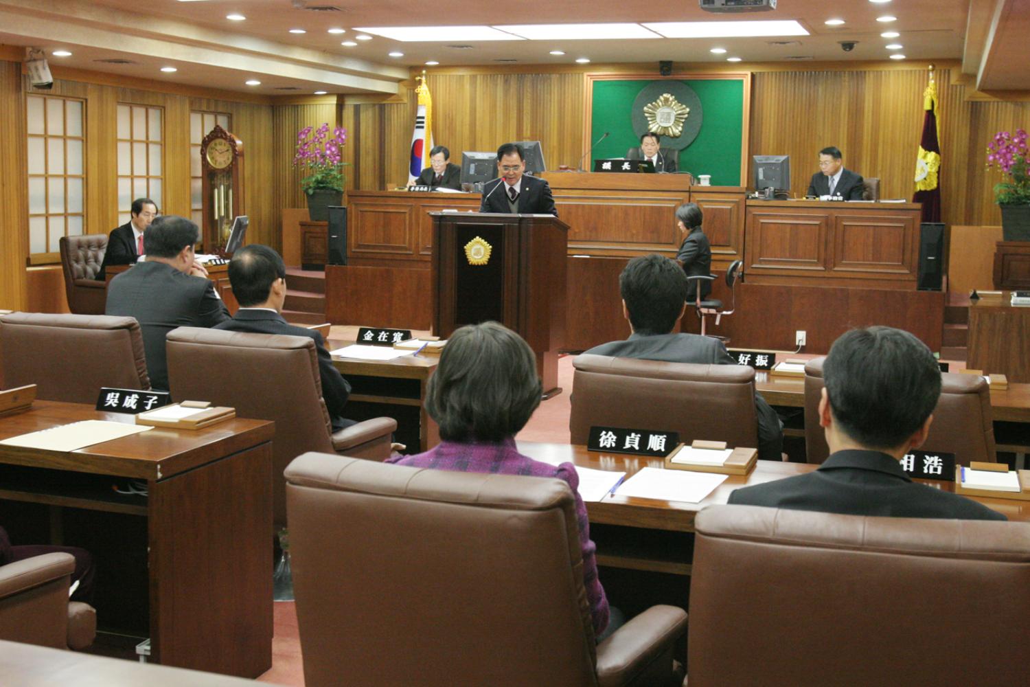 173회 제2차 정례회 제2차 본회의 구정질문