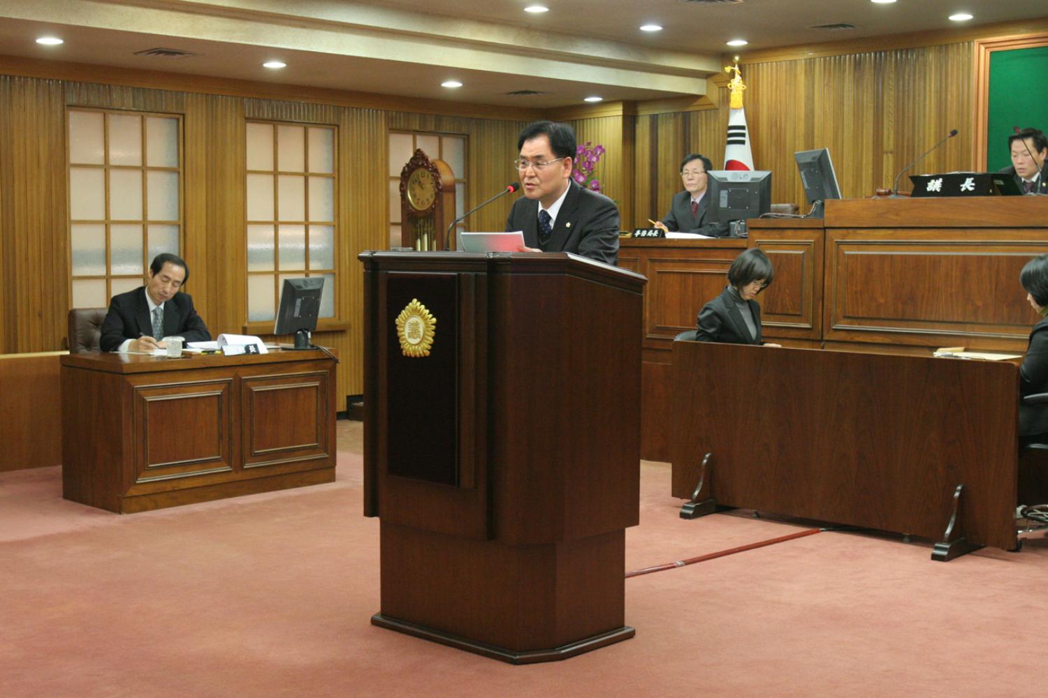 175회 구정질문 - 비효율적인 잦은 인사, 뉴타운 사업의 공정성 문제, 서대문구 예산집행의 문제점