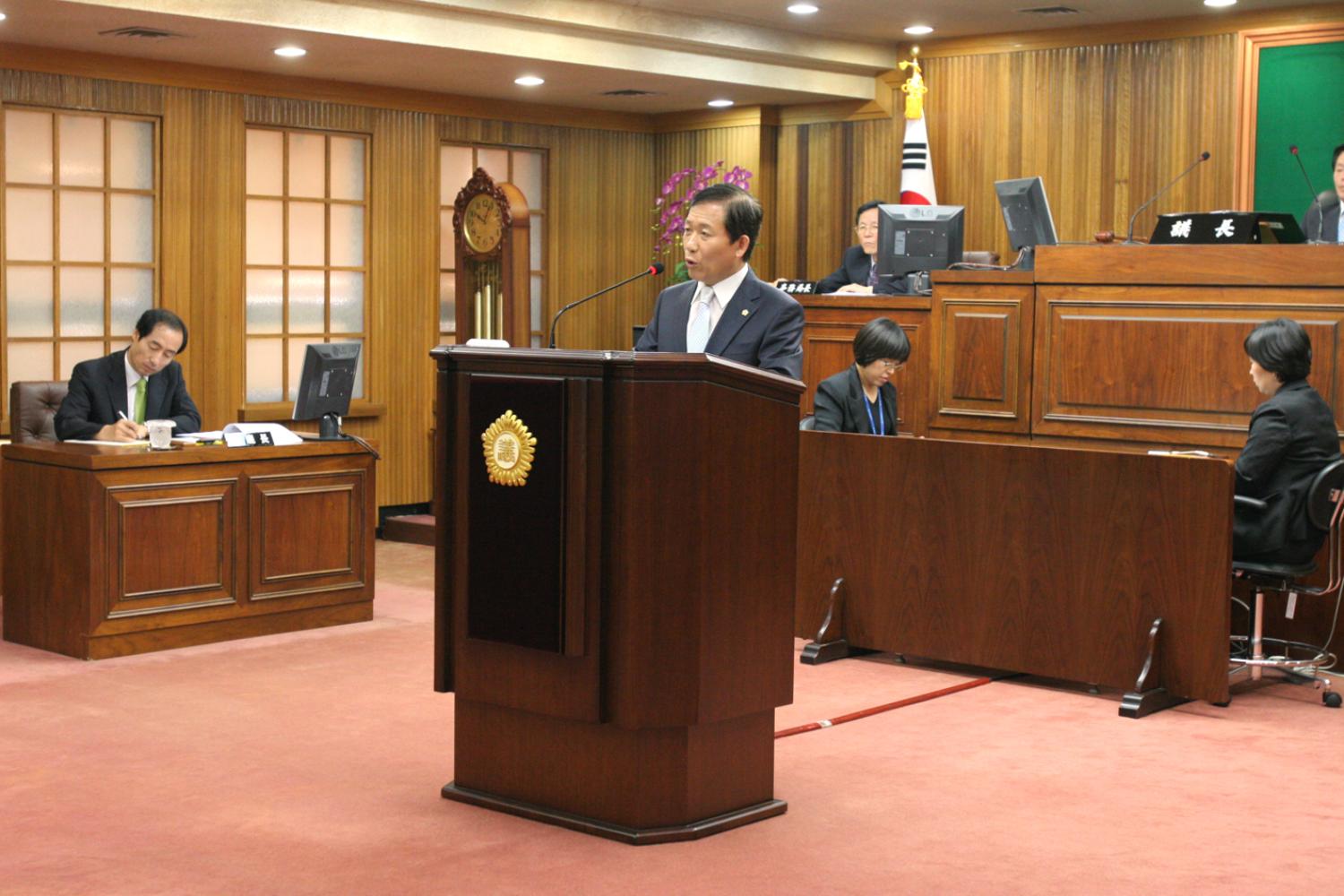 제178회 구정질문 - 친절행정서비스 현주소와 대책