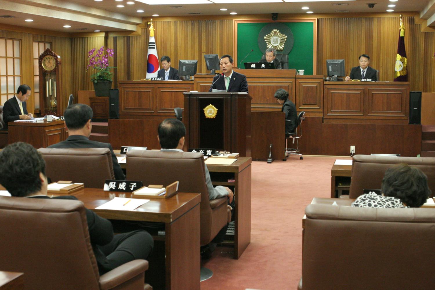 제180회 임시회 제2차 구정질문