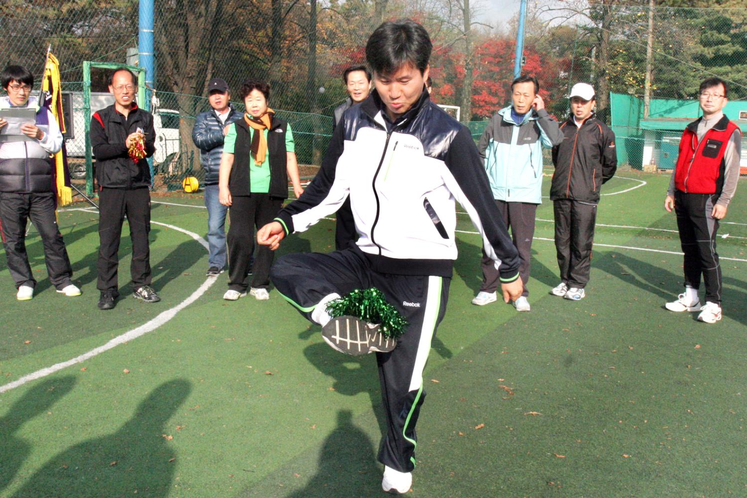 2011년 의원체육대회-제기차기