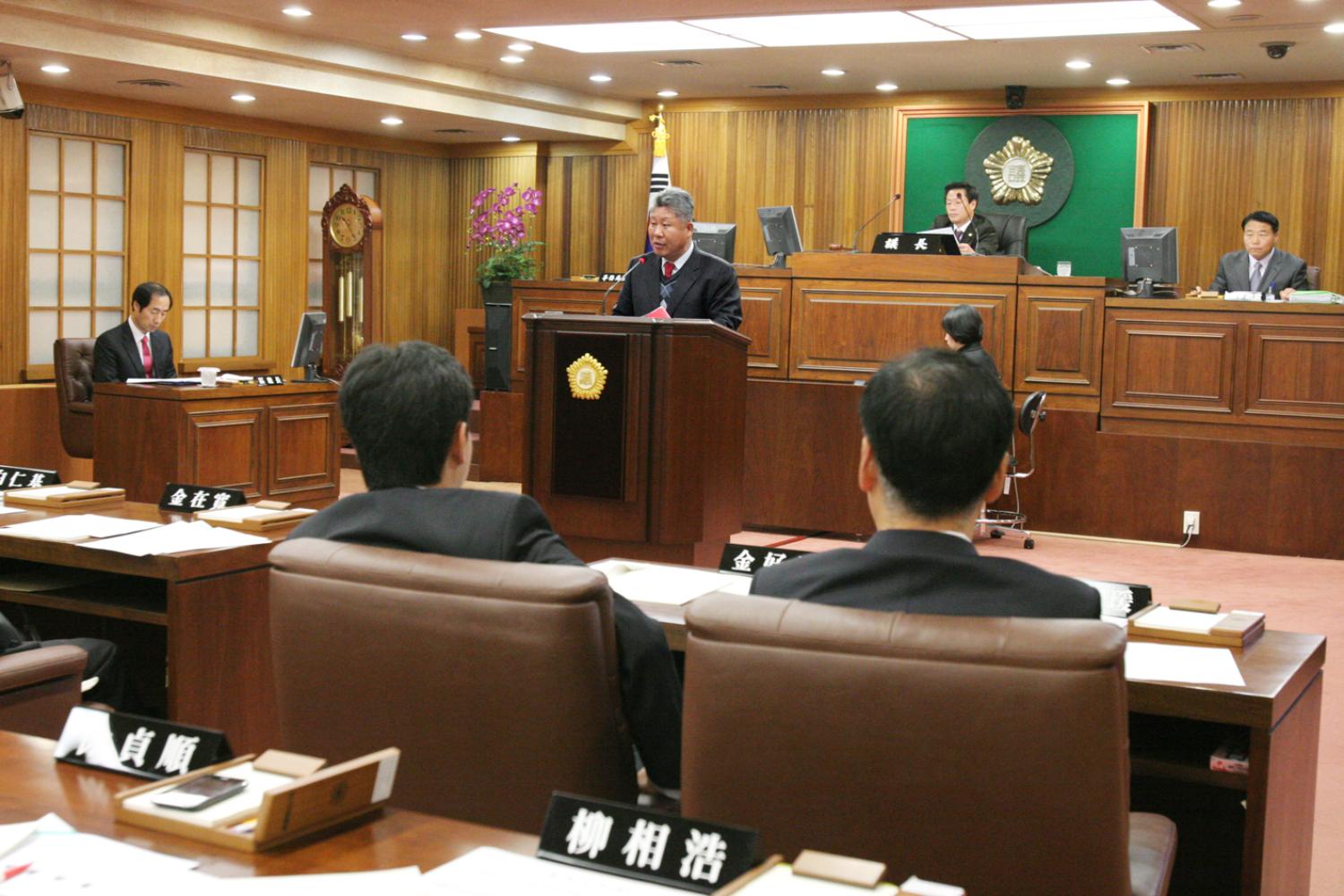 제182회 제2차 정례회 제1차 본회의-홍길식의원 신상 발언 