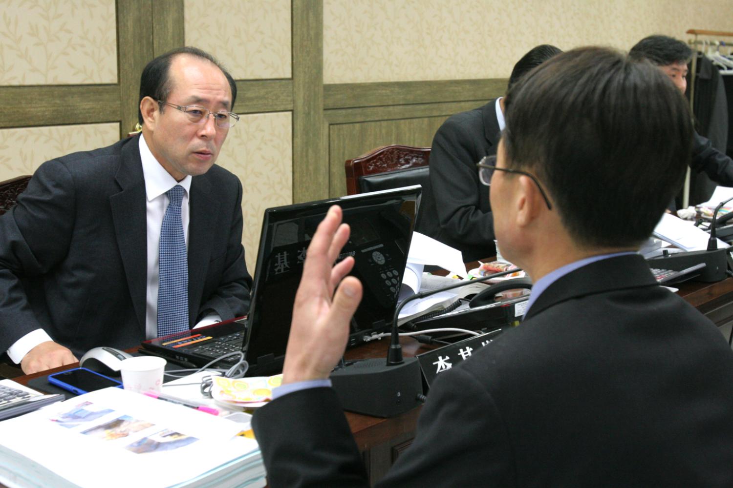 2011년 행정사무감사-재정건설위원회
