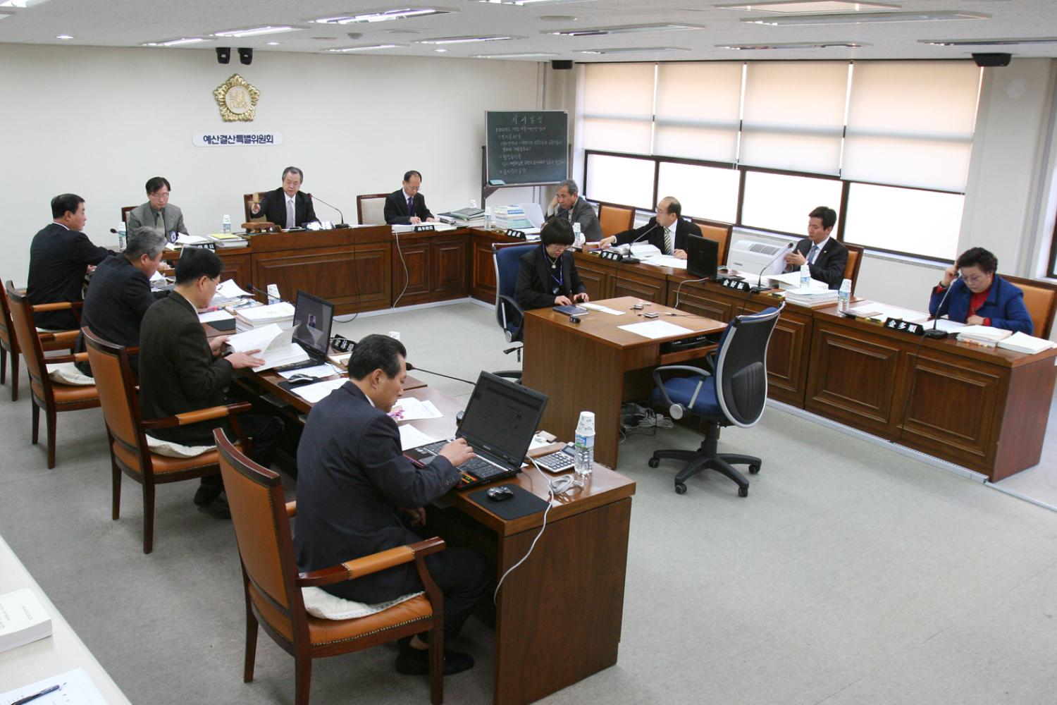 제182회 제2차 정례회 예산결산특별위원회