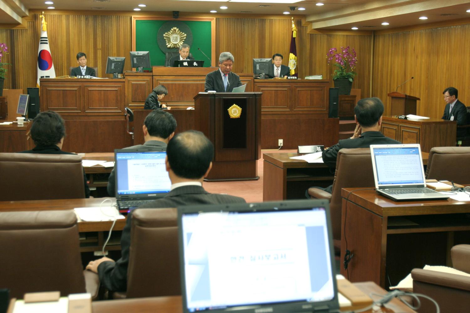 제185회 임시회 본회의 행정복지위원회 심사결과보고