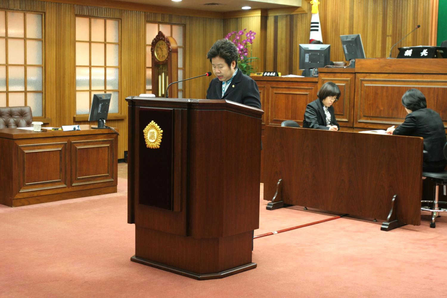 제185회 임시회 본회의 재정건설위원회 심사결과보고