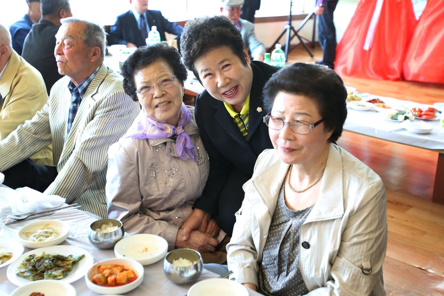 홍은2동 주민센터 직능단체 어버이날 기념