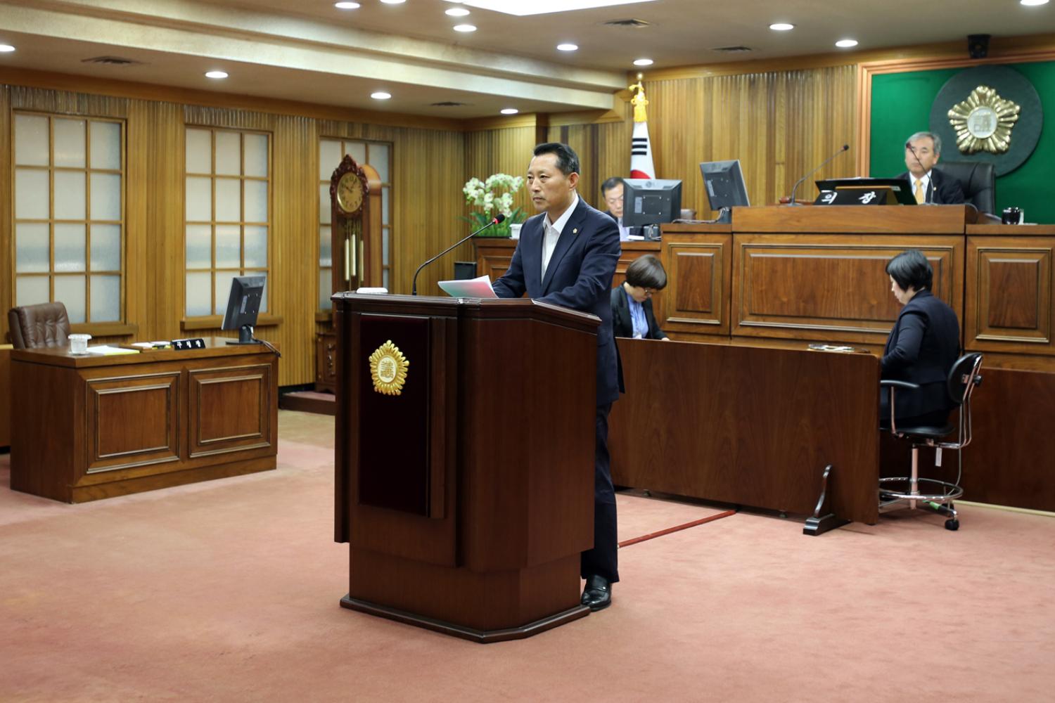 제200회 임시회 제2차 본회의-윤유현의원 신상발언