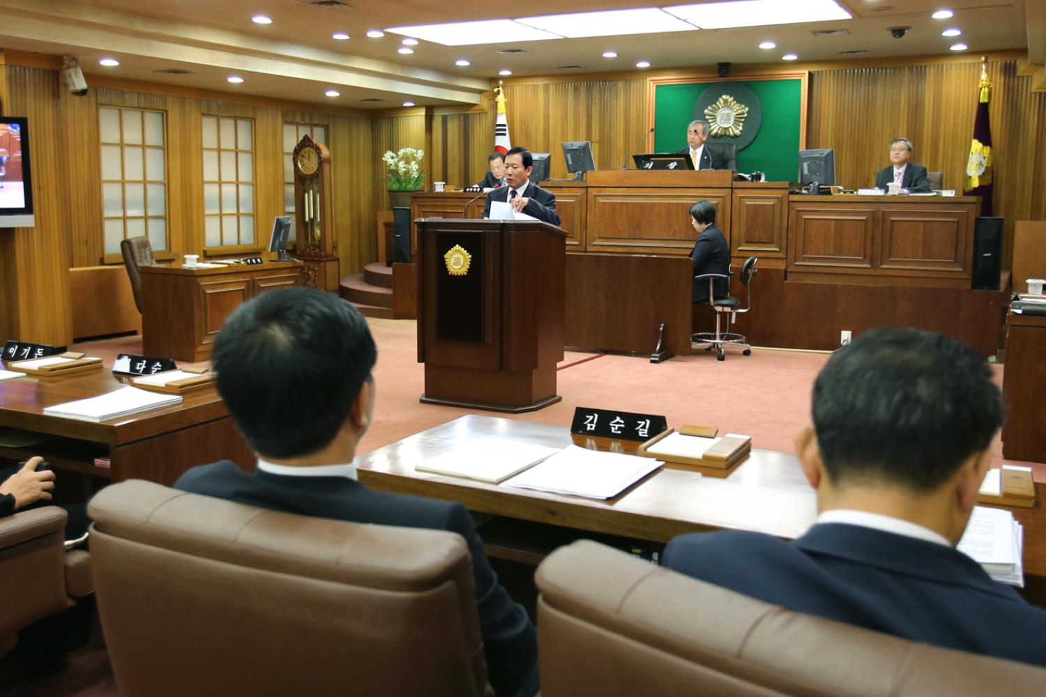 제200회 임시회 제2차 본회의-의회운영위원회 행정사무감사 계획안
