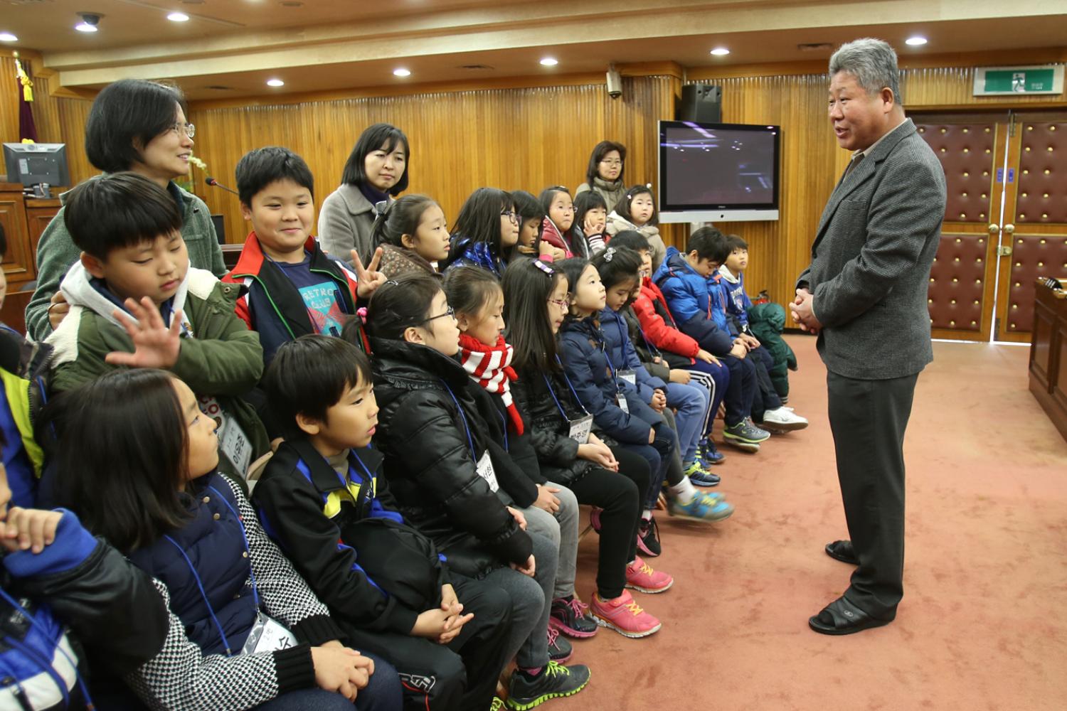 홍은초등학교 내고장 탐방견학
