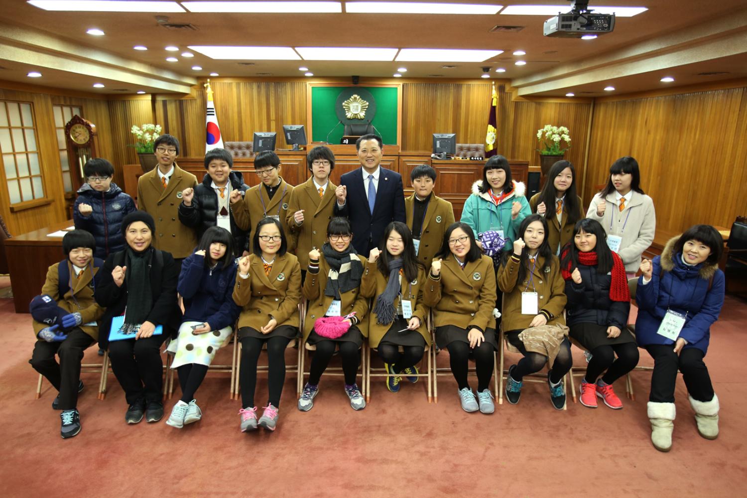 가재울중학교 내고장 탐방견학