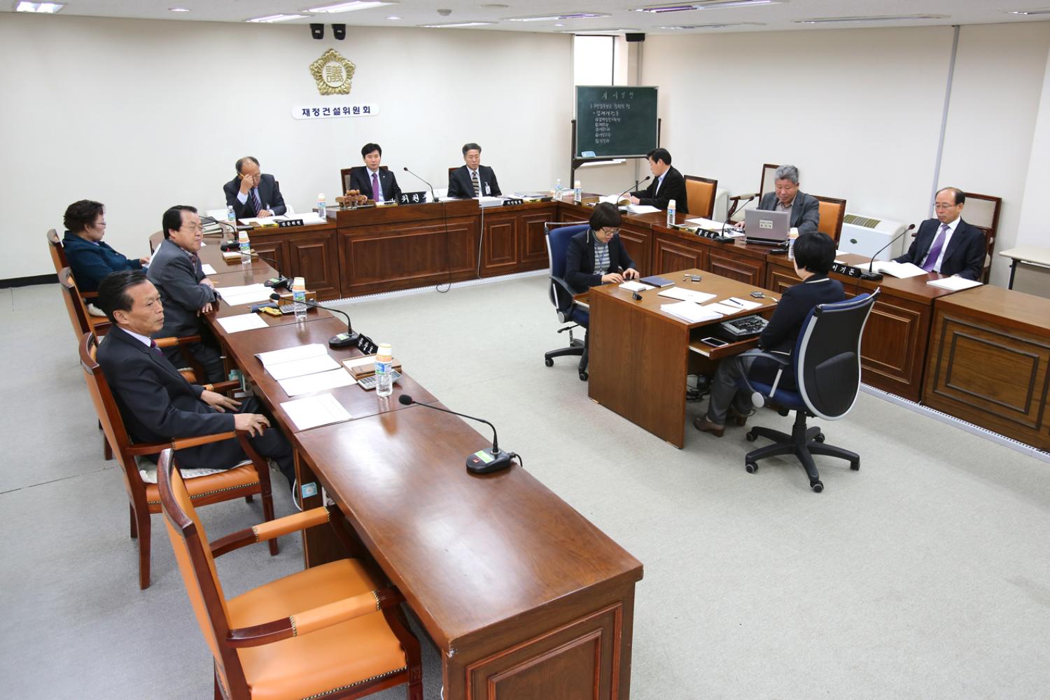 제201회 제2차 정례회 재정건설위원회